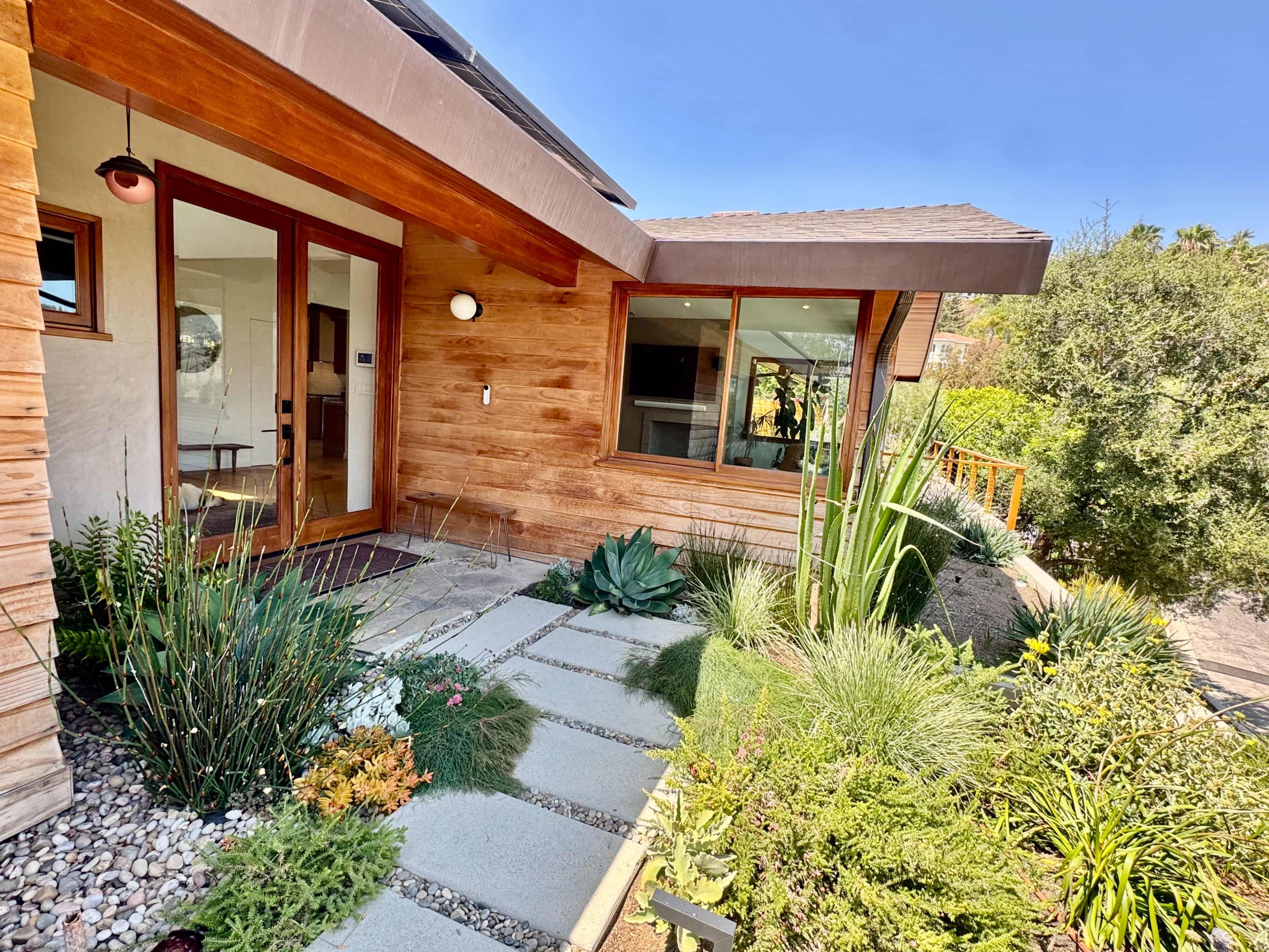 Original Hillside Mid-Century Home with Ocean Views Image in Pacific Palisades, Pacific Palisades, CA