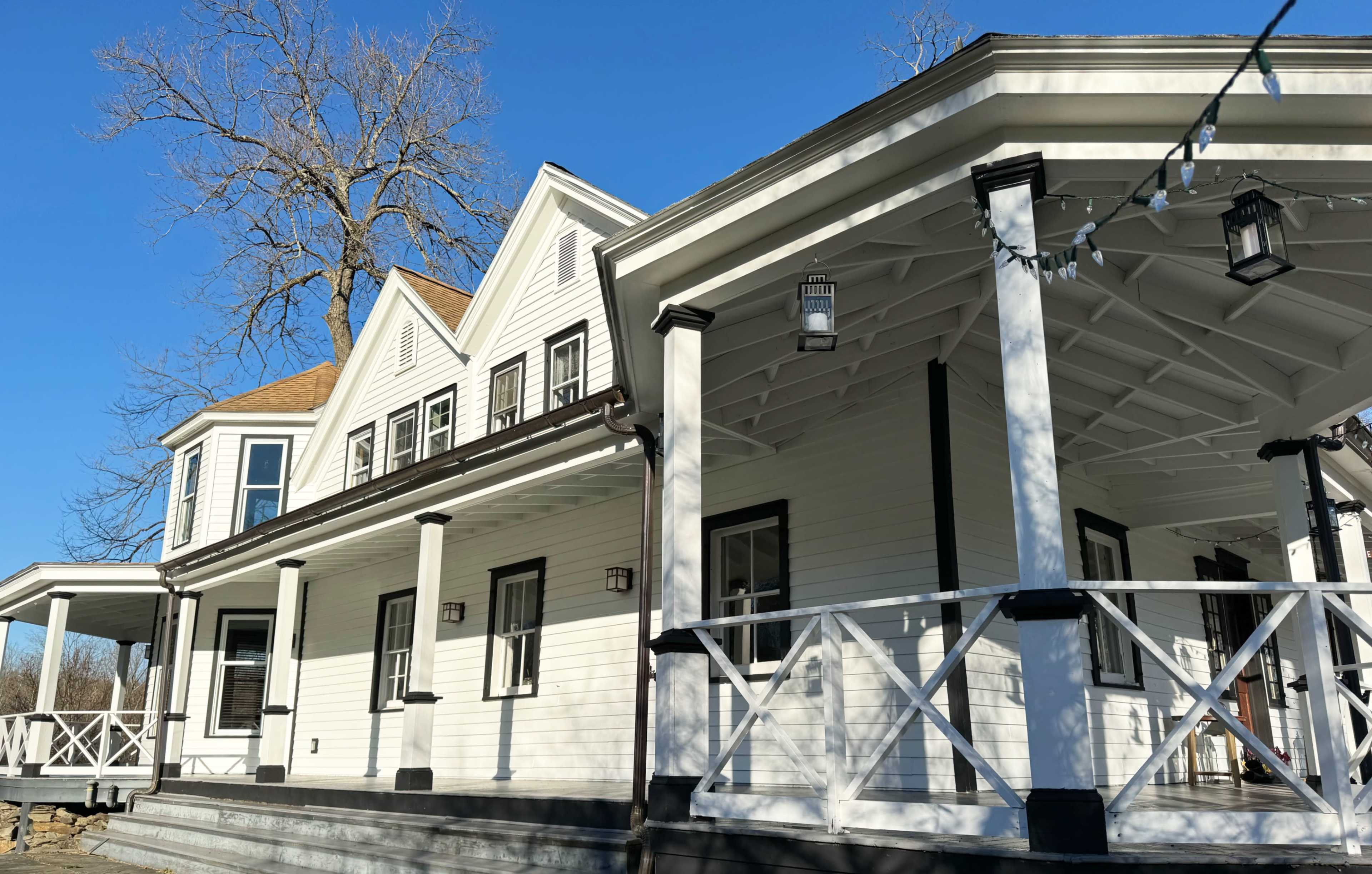 Barns, country setting, pond and Turn of the century larg home Image in Stanford, Stanfordville, NY