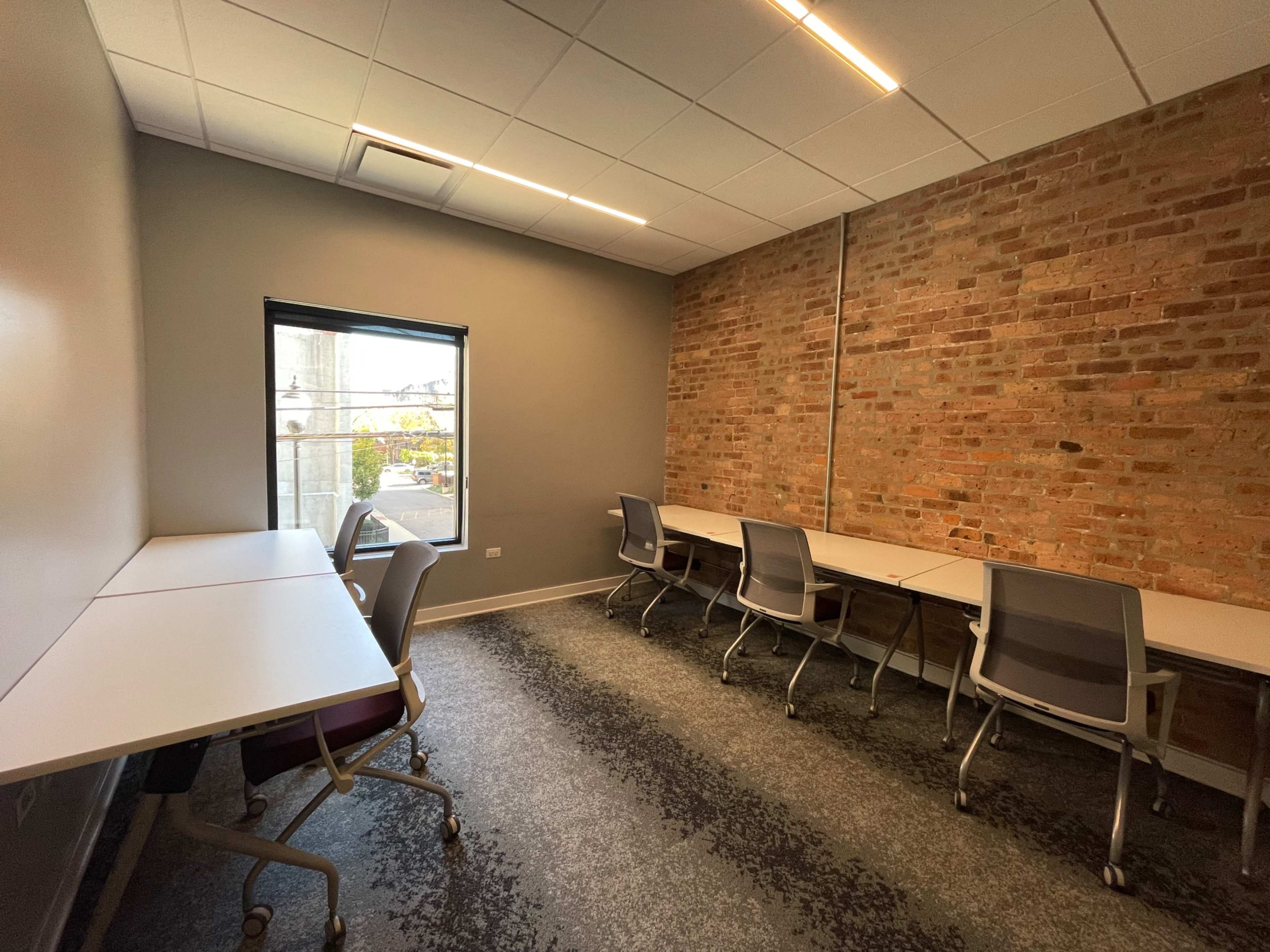 Lawrence and Madelyn Jenkins Conference Room Image in Near South Side, Chicago, IL