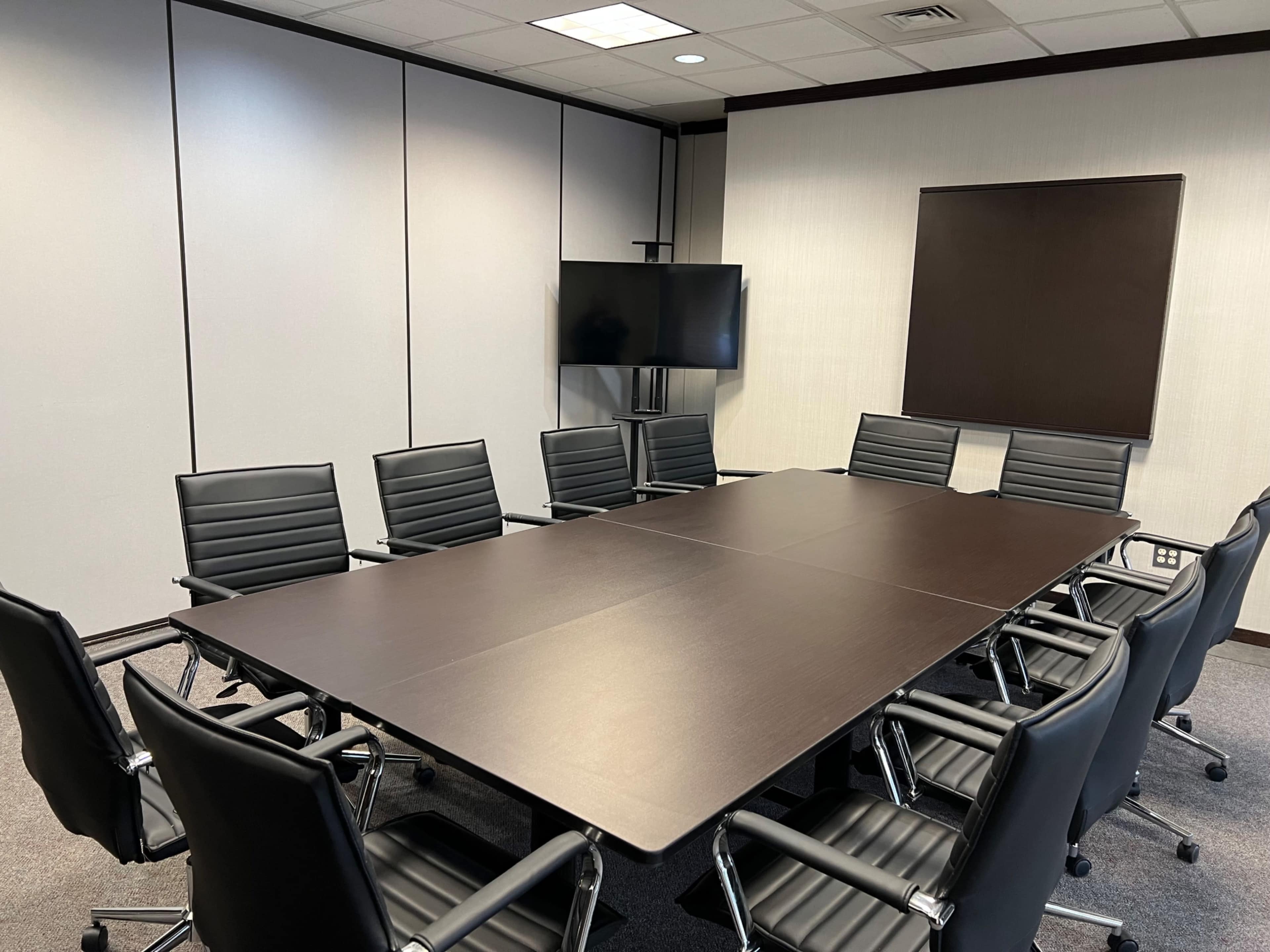 Windowed Executive Conference Room - Conference Room A Image in Bloomfield Twp, Bloomfield Hills, MI