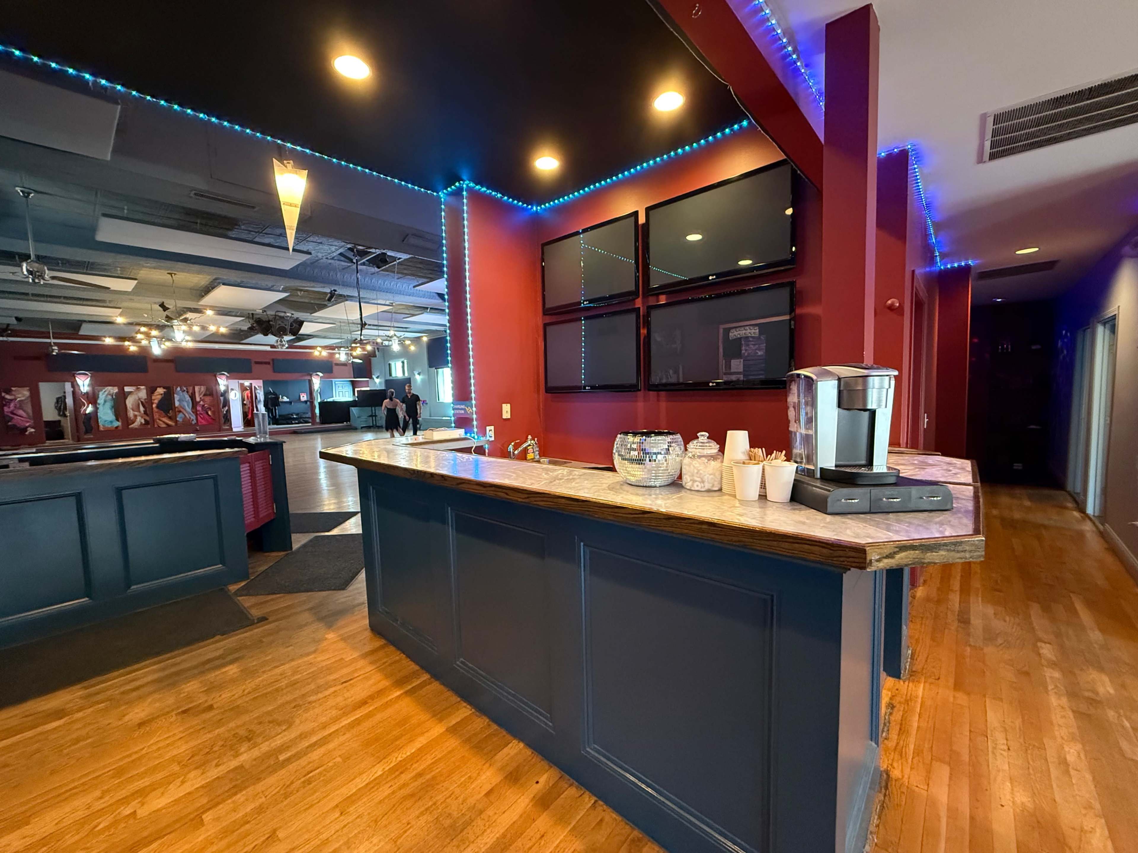 Spacious urban dance studio and event space Image in South Side, Waltham, MA