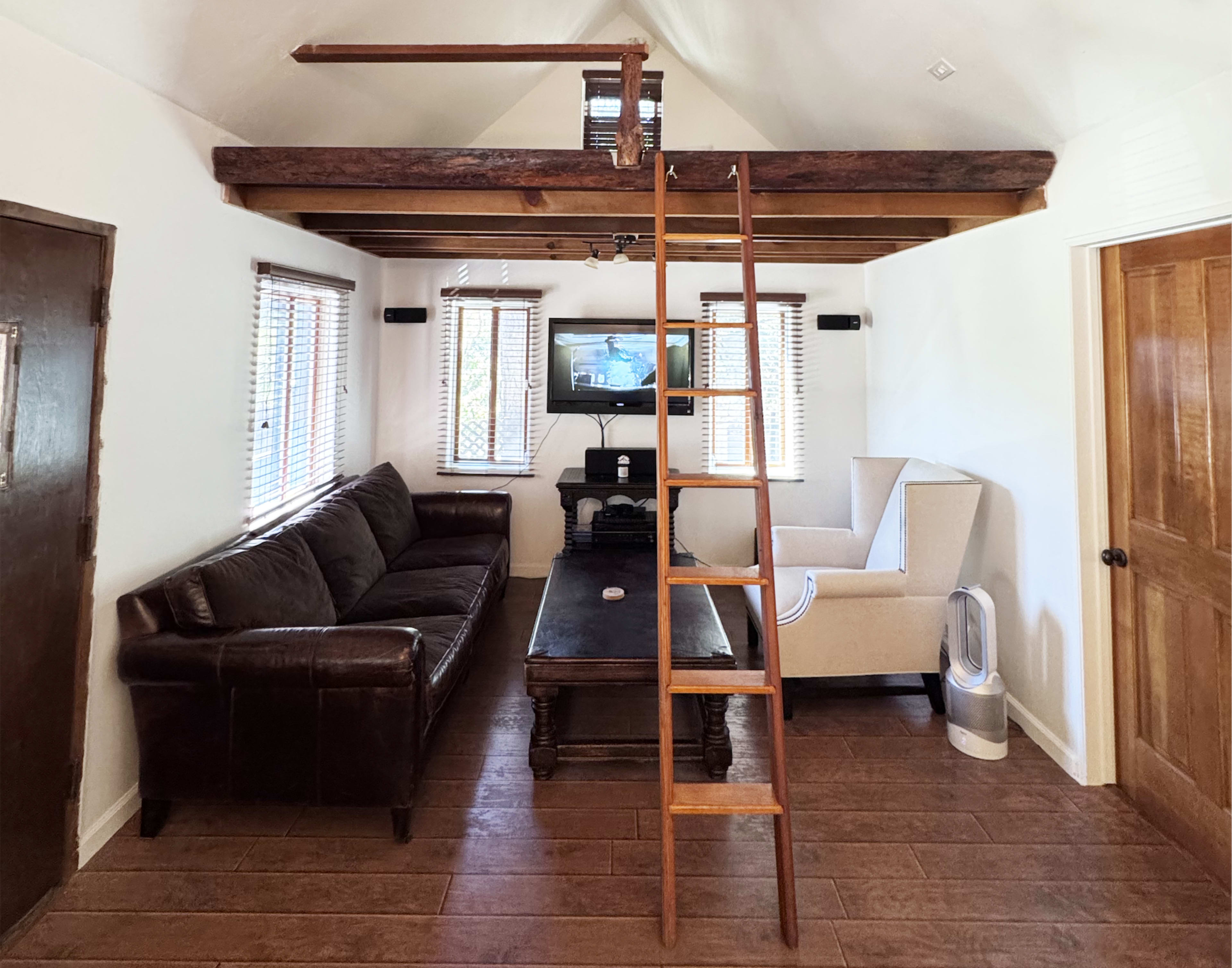 Magical Mountain Vintage Cabin Image in Running Springs, Running Springs, CA