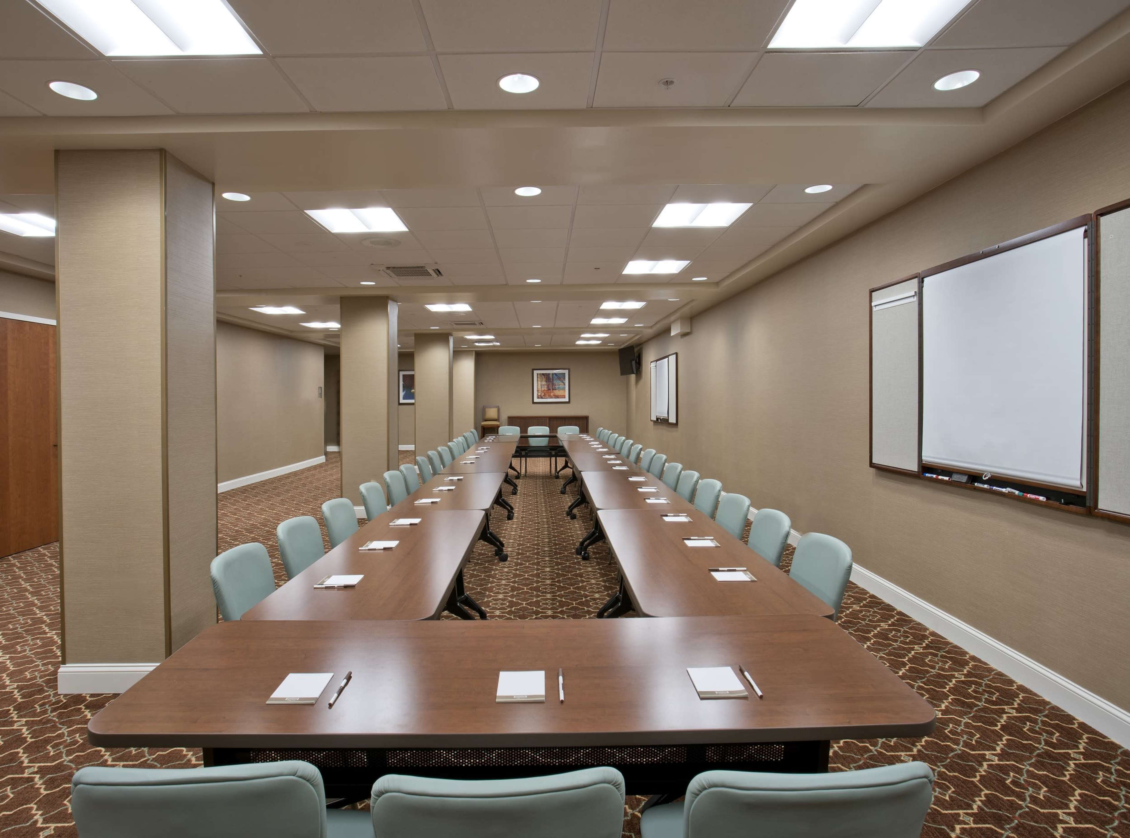 Downtown Harbor Meeting Space Image in Downtown, Baltimore, MD