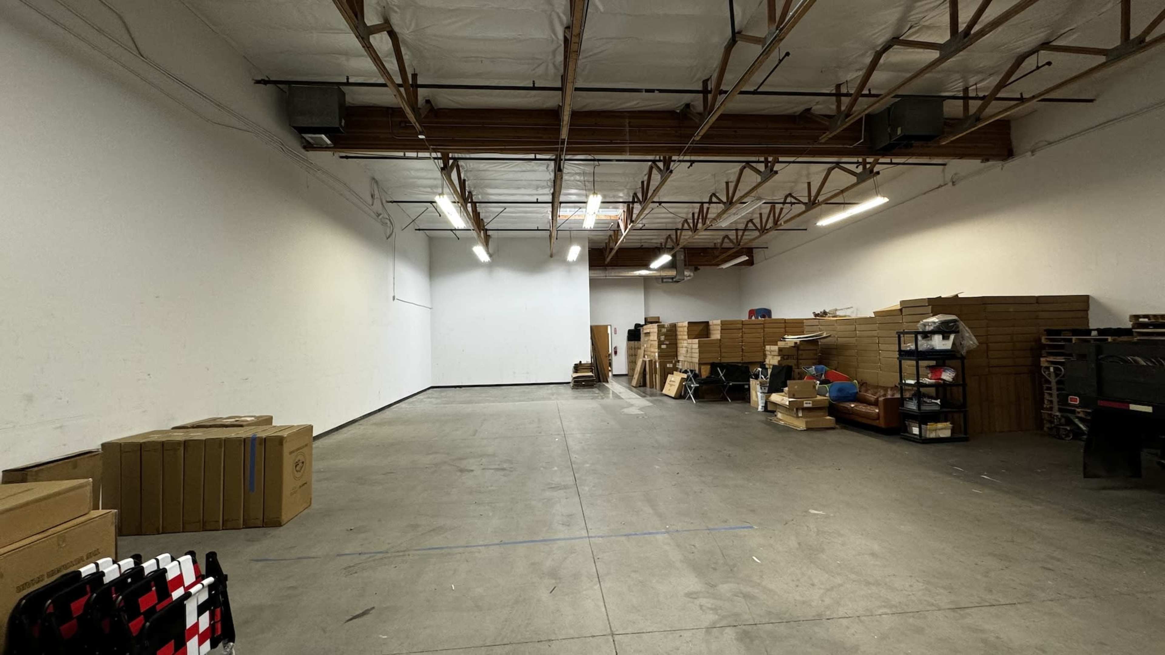 Open-Use Warehouse Space Located in North County San Diego Image in Ivey Ranch / Rancho Del Oro, Oceanside, CA