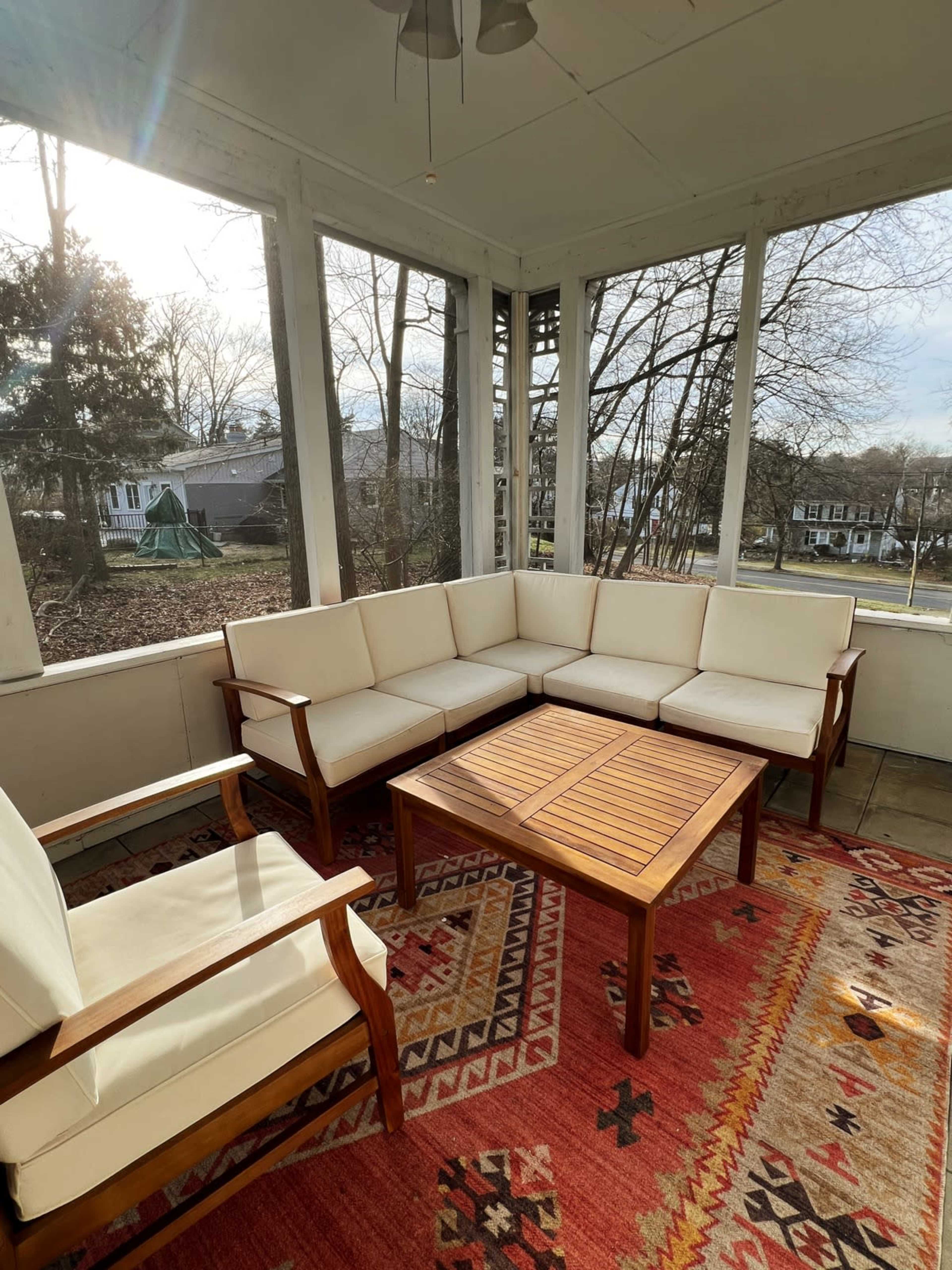 Historic Hudson Valley Colonial House Image in Poughkeepsie, Poughkeepsie, NY