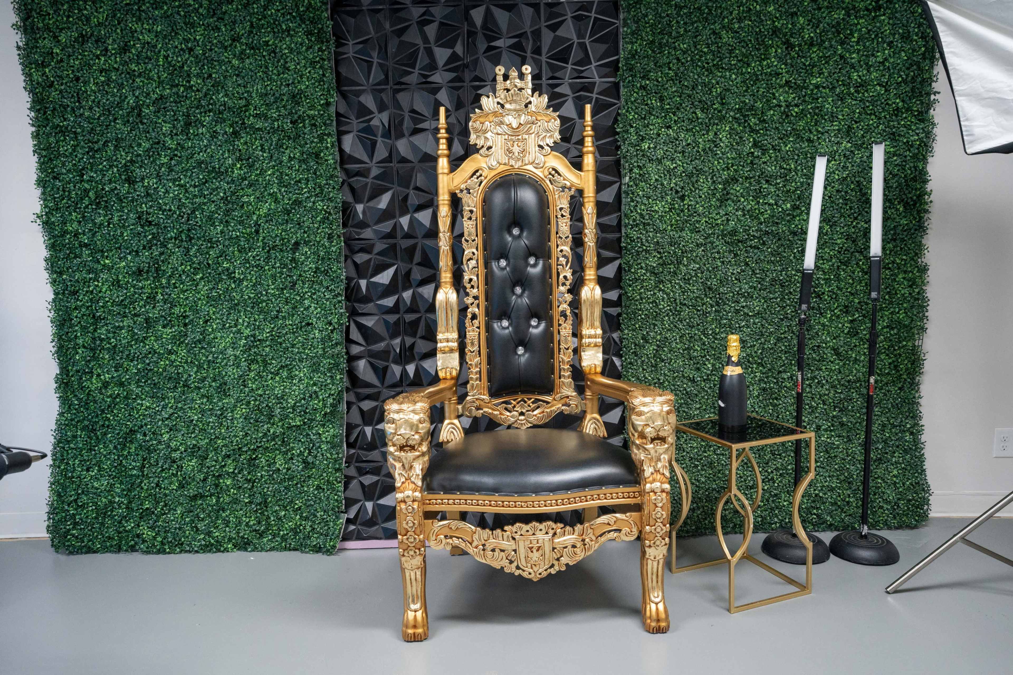 Fresh Podcast Studio right off of 610 Loop Image in Southeast Houston, Houston, TX