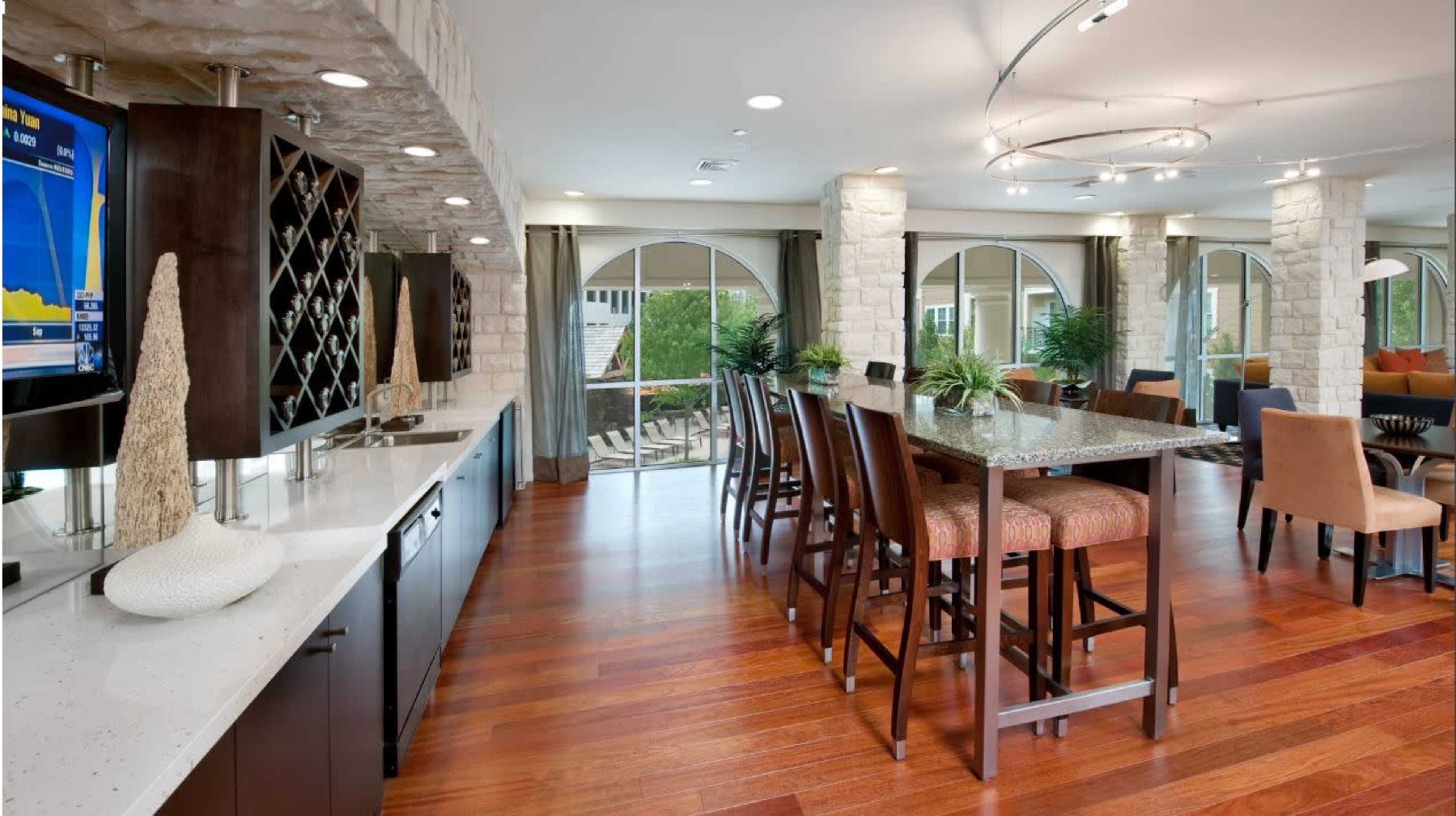 Beautiful Lounge minutes away from Rockville Town Center Image in Rockville, Rockville, MD