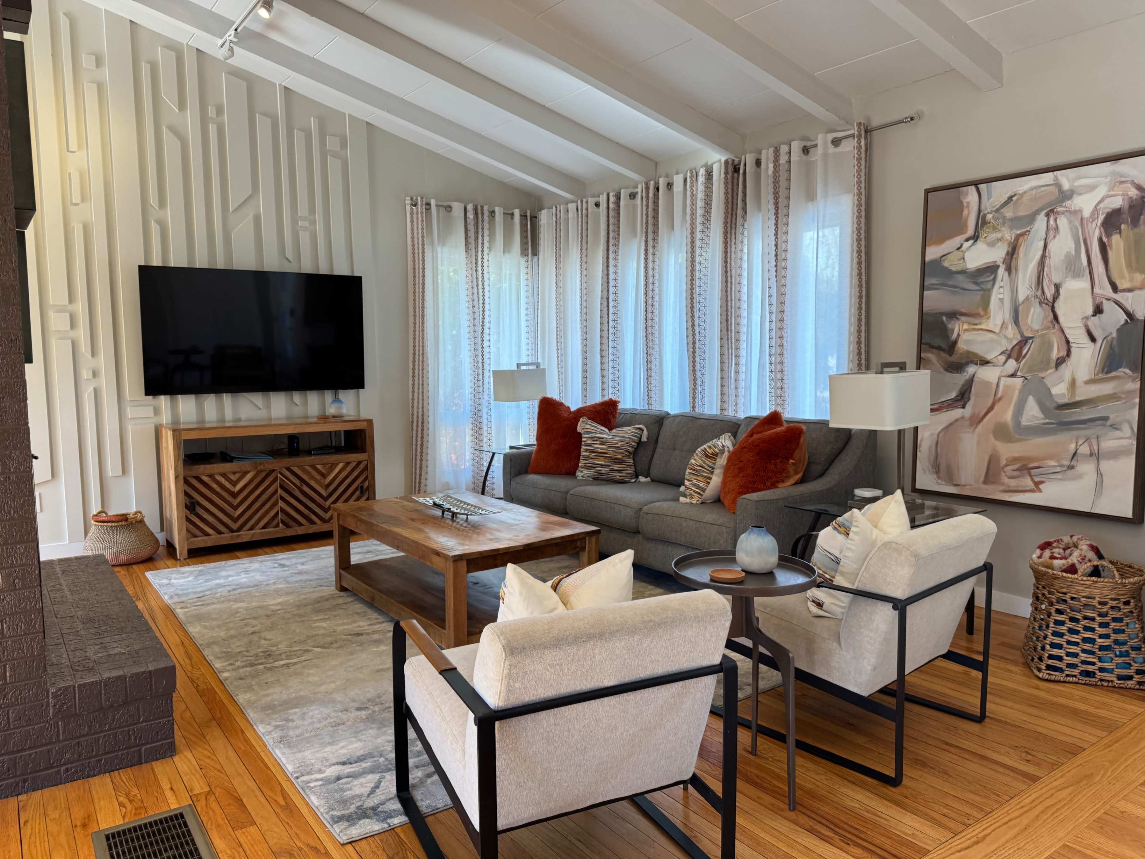 Design-Forward Meeting & Creative Collaboration Space Image in , Allentown, PA