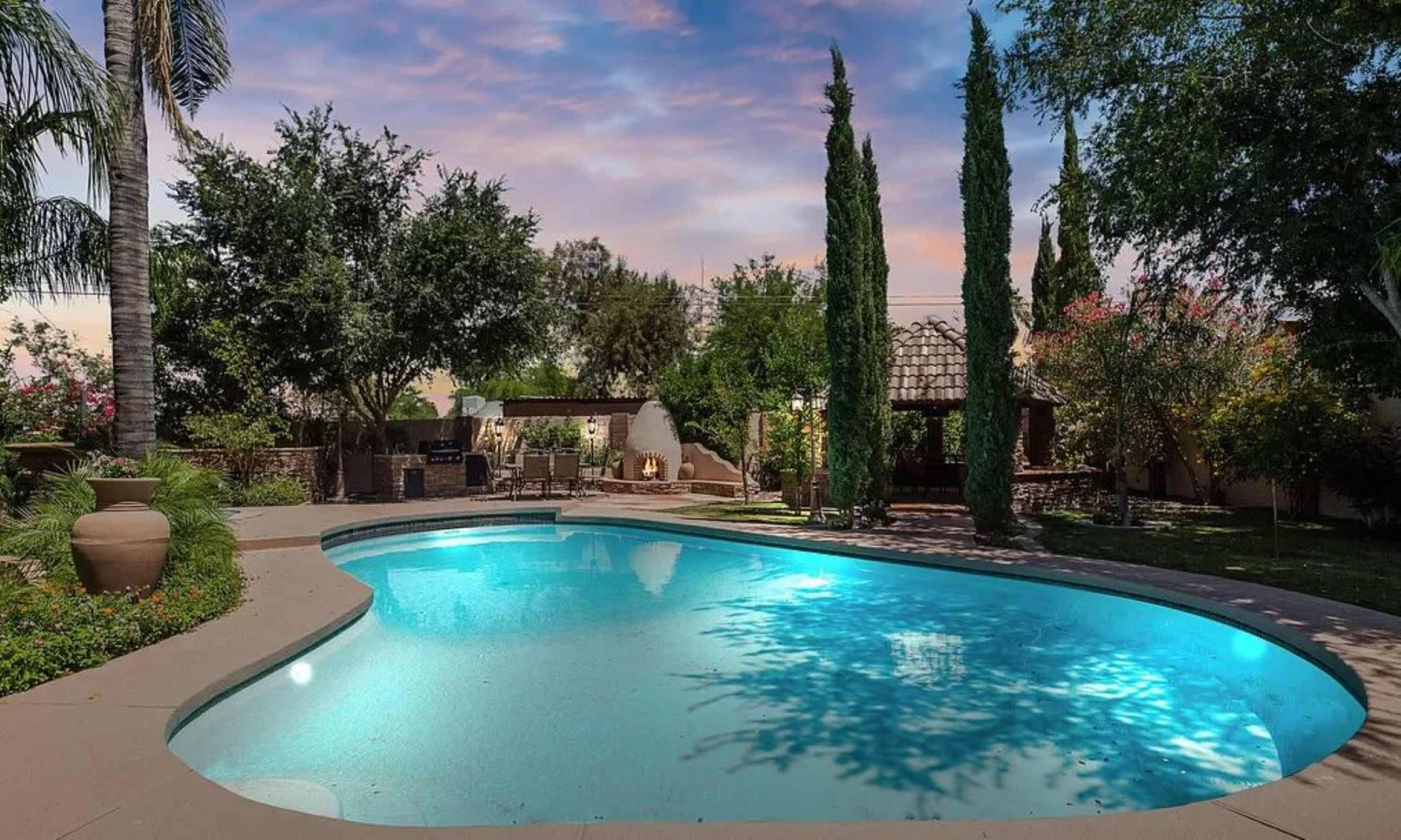 Dream Retreat w/ Gorgeous Backyard: Perfect Intimate Wedding Image in Mesa, Mesa, AZ