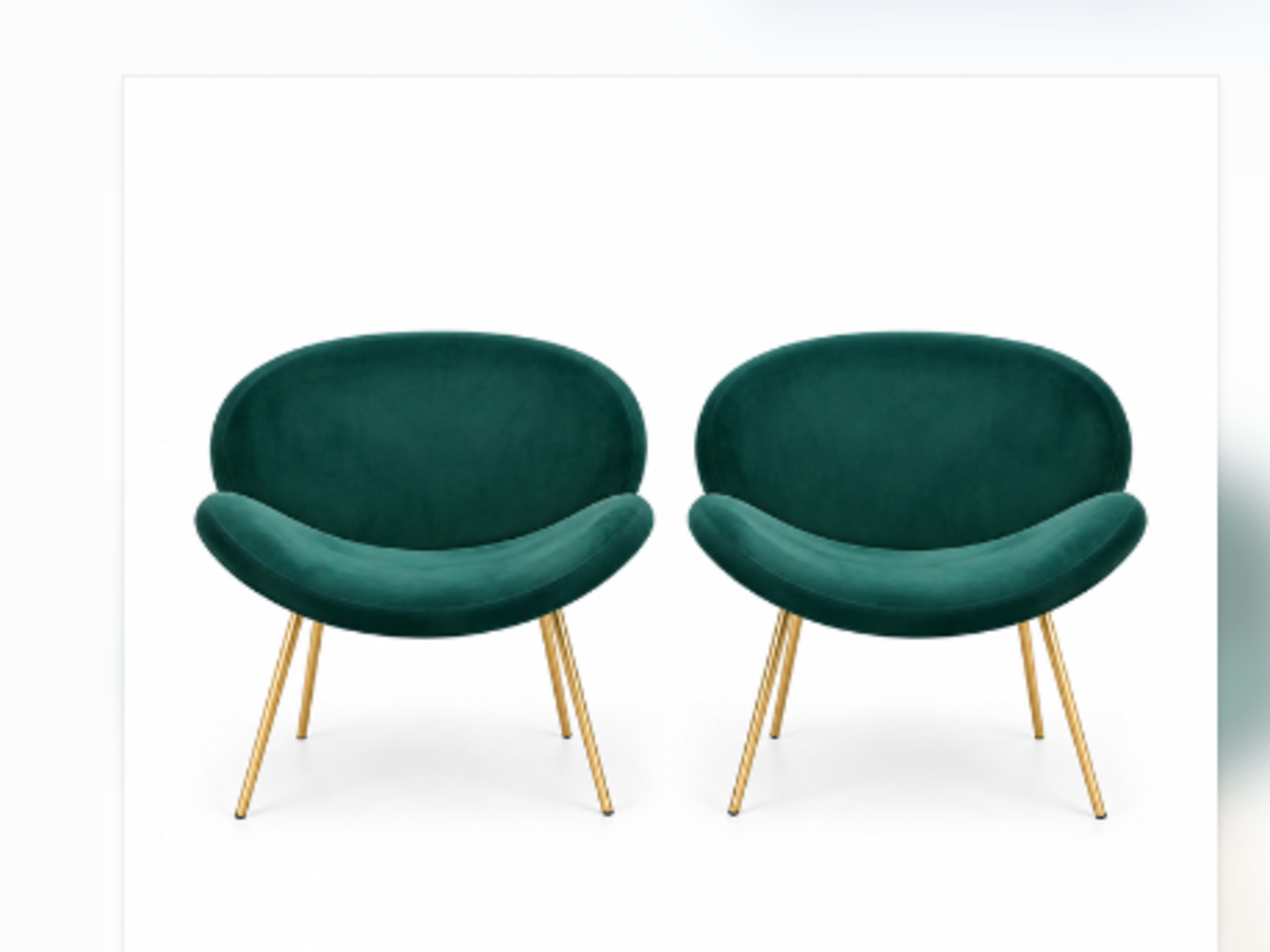 Plush Emerald Green Accent Chair
