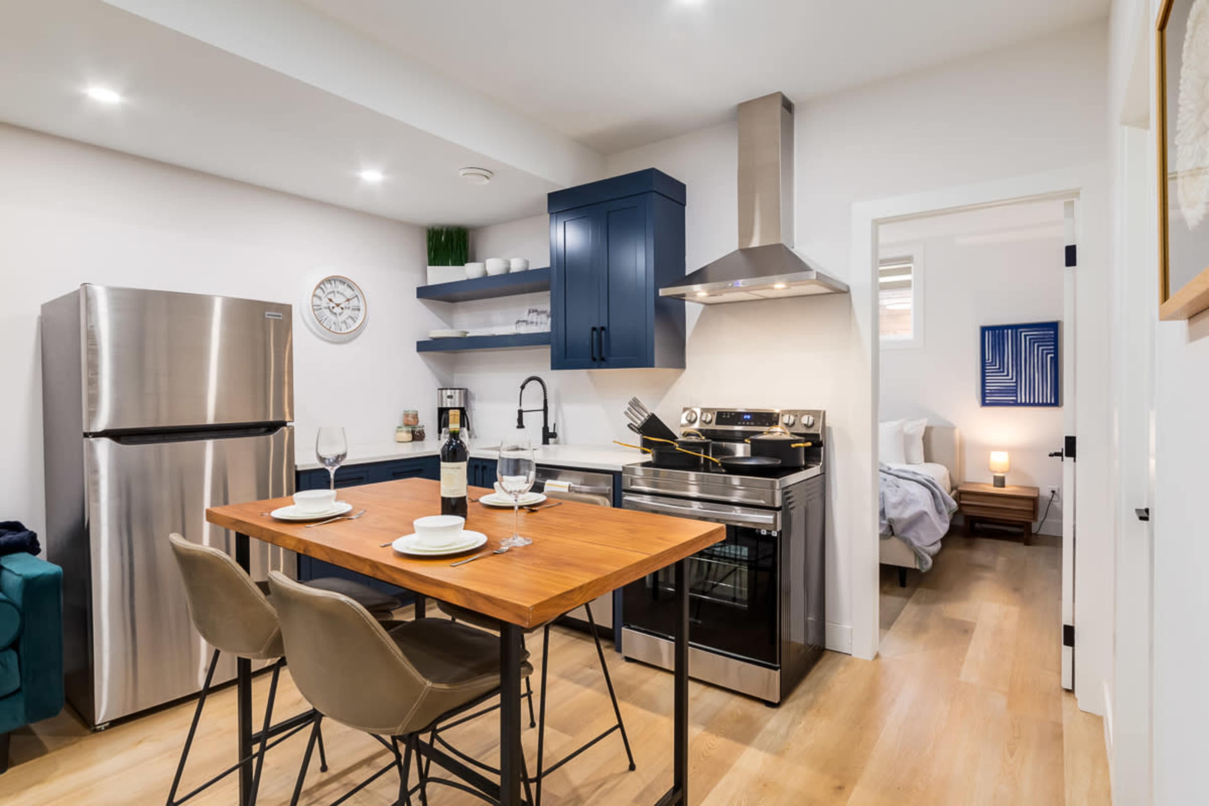 Urban Duplex w/ Hot Tub, 2 Kitchens & Fireplace. Image in Southwest Calgary, Calgary, AB