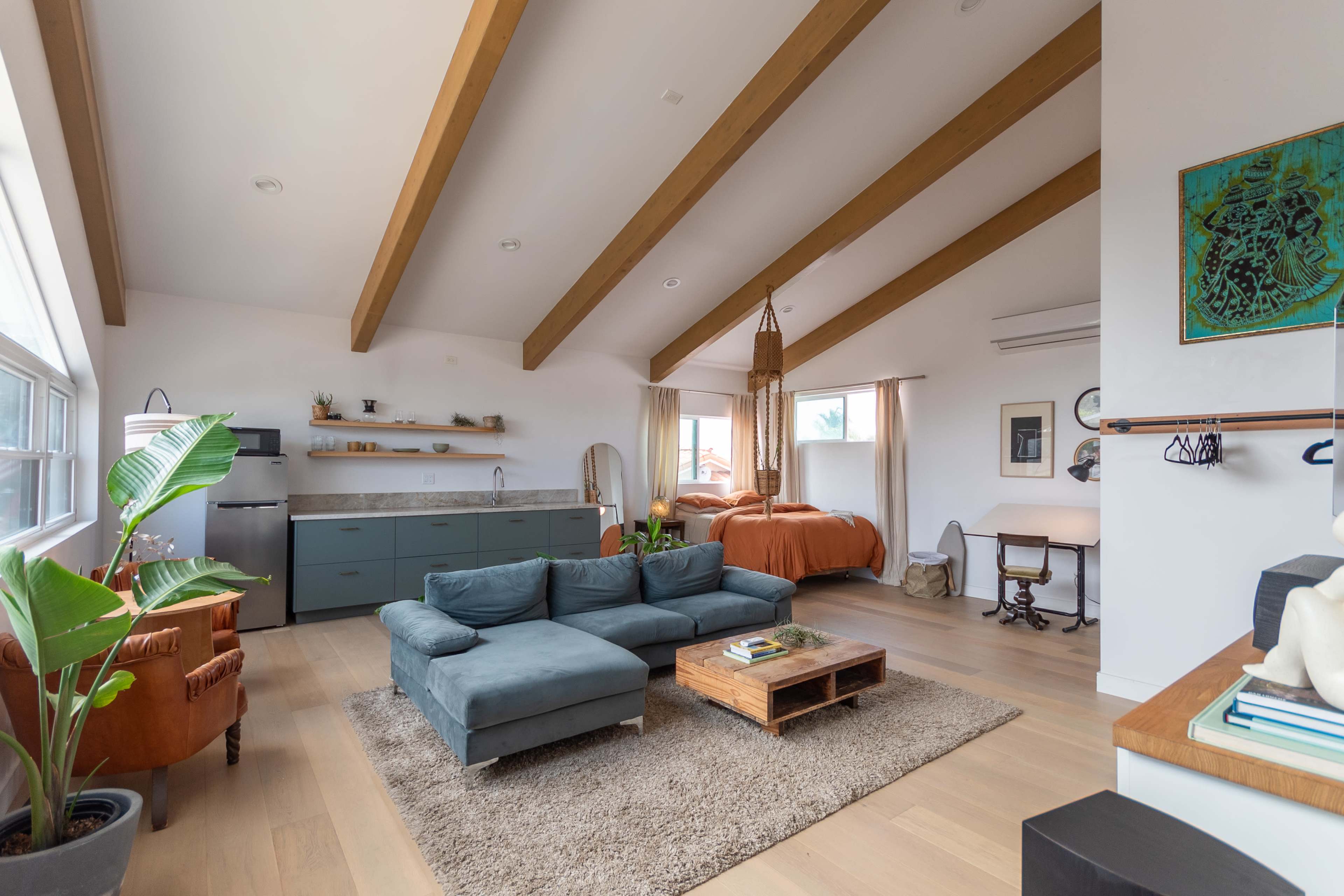 Spacious Loft with Abundant Natural Light & Garden Image in Huntington Beach, Huntington Beach, CA