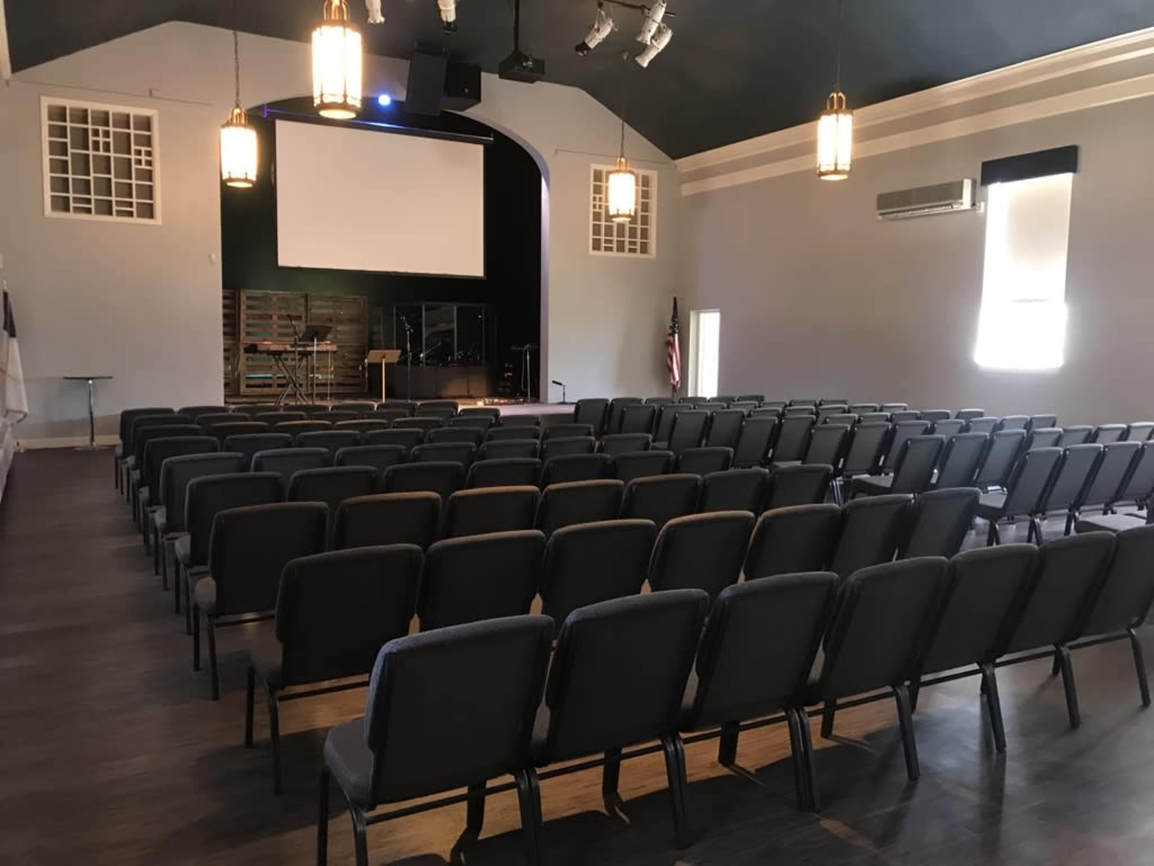 Troy Updated Church Building Great Location Image in Troy, Troy, MI