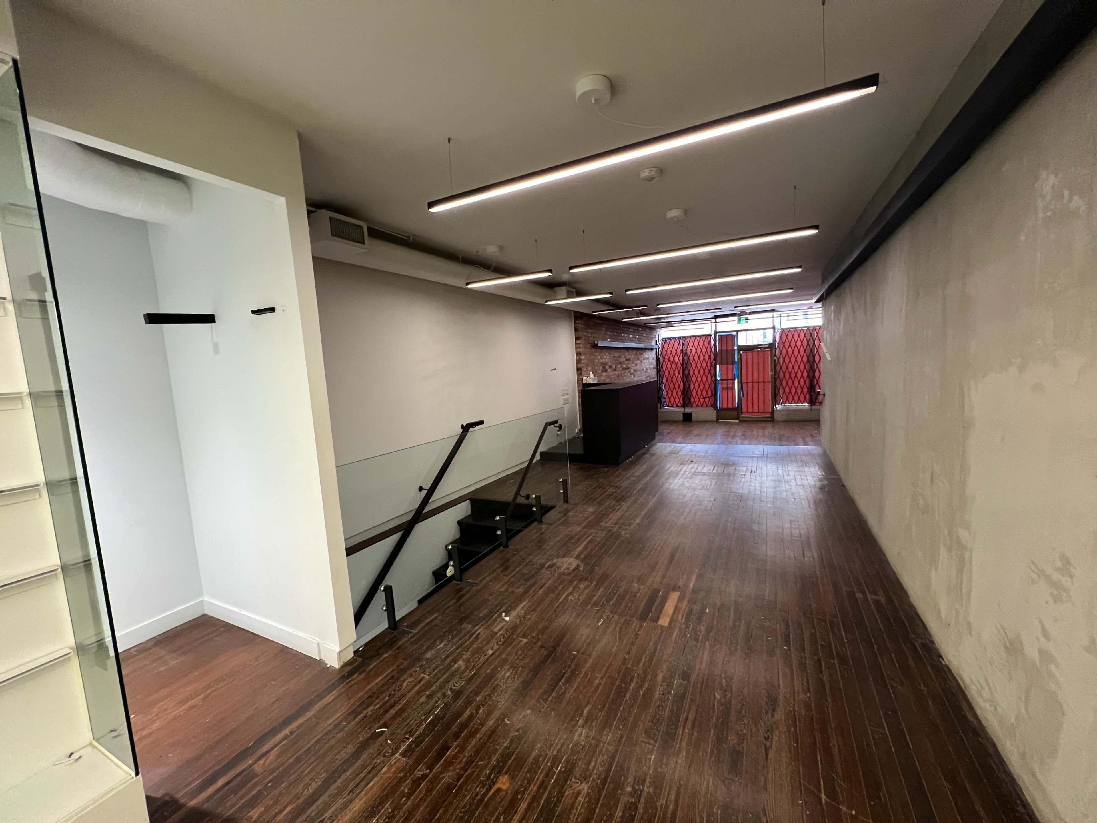 Prime Roncesvalles Ave Space for Retail, Events, Gallery, Studio, and more! Image in High Park-Swansea, Toronto, ON