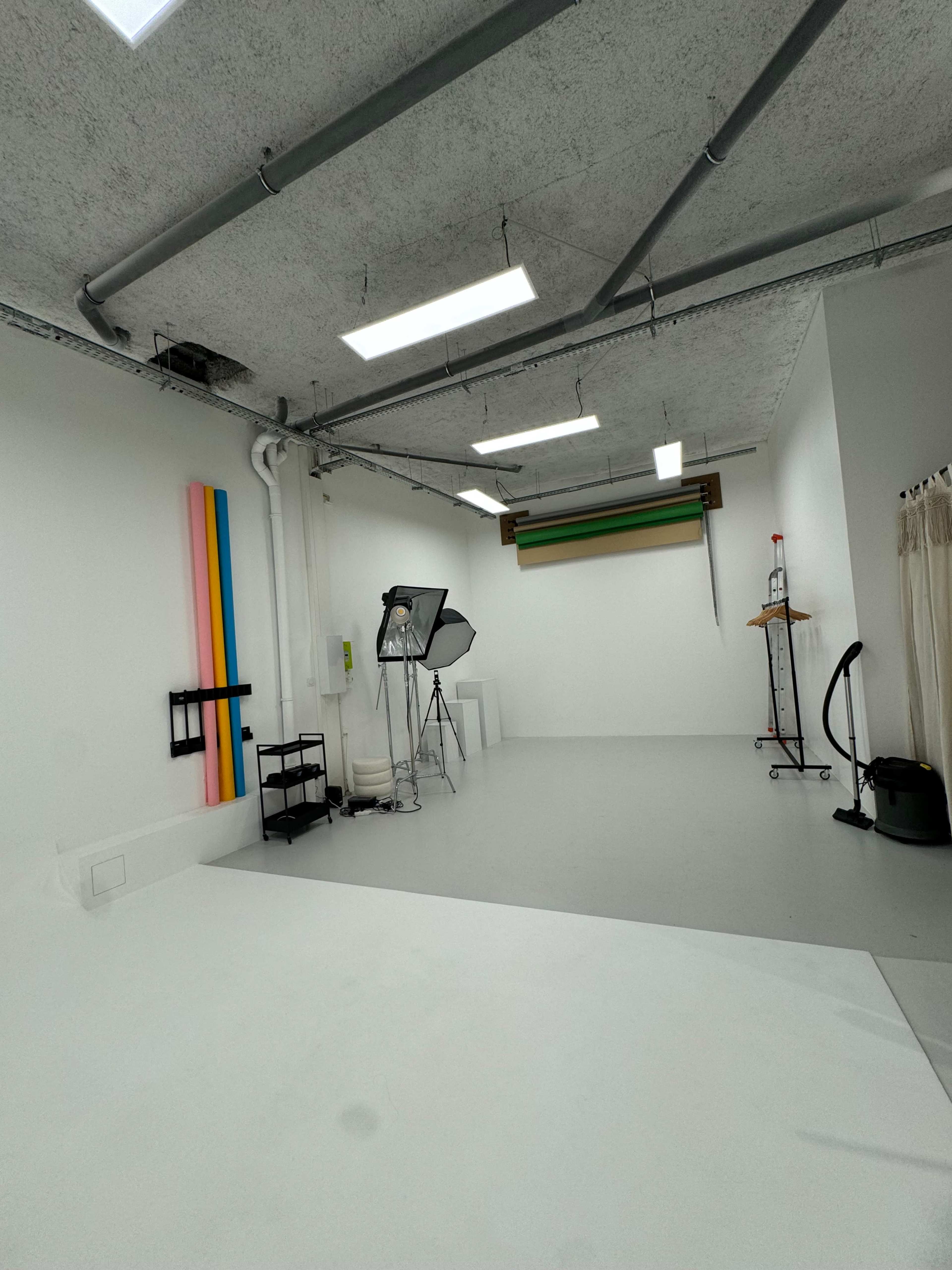 Phenix Studios Photo et Vidéo de 80m2  à 10mn de Paris Image in , Meudon