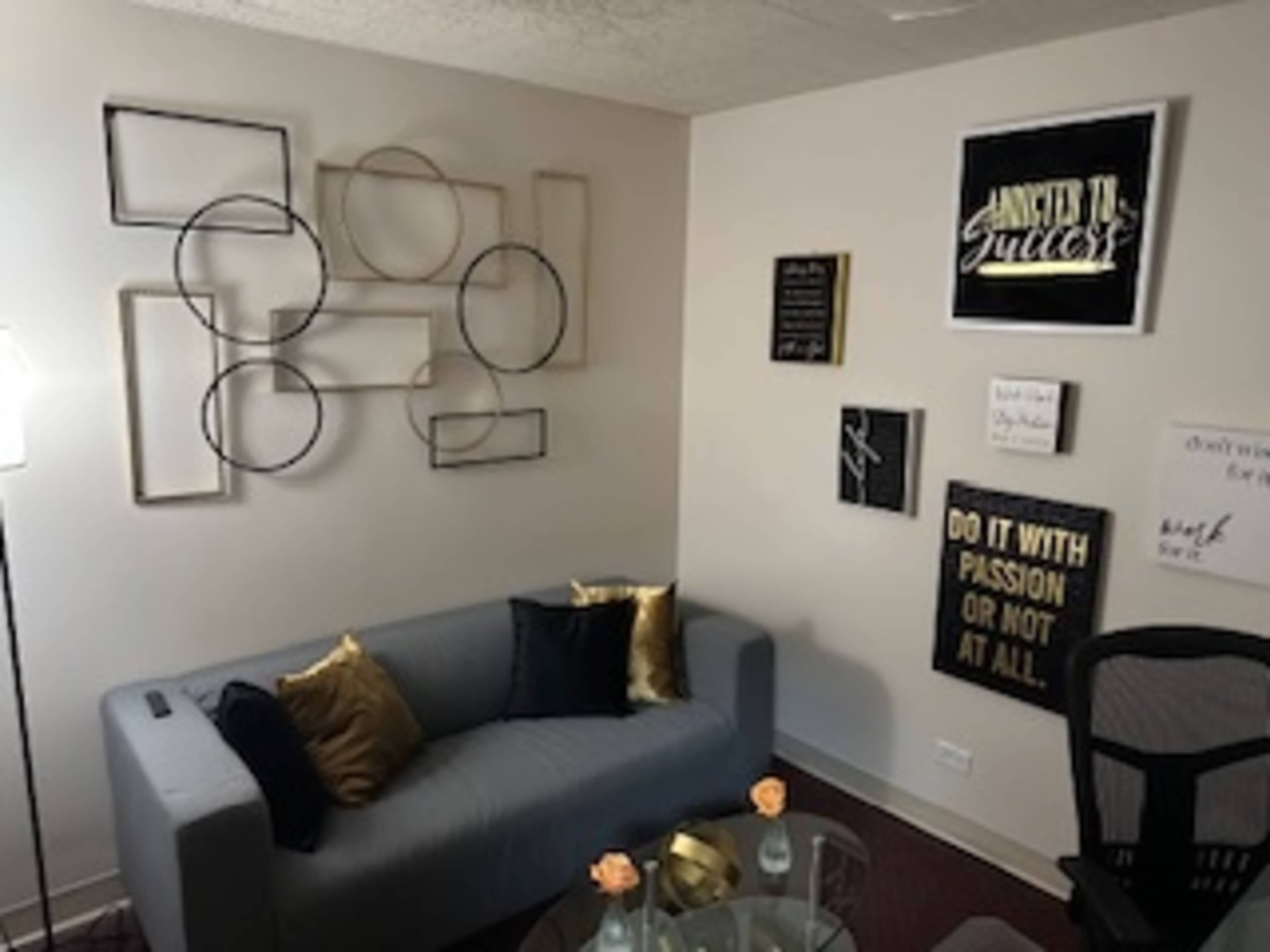 Counseling and Wellness Center with serene, private office space. Image in Ashburn, Chicago, IL