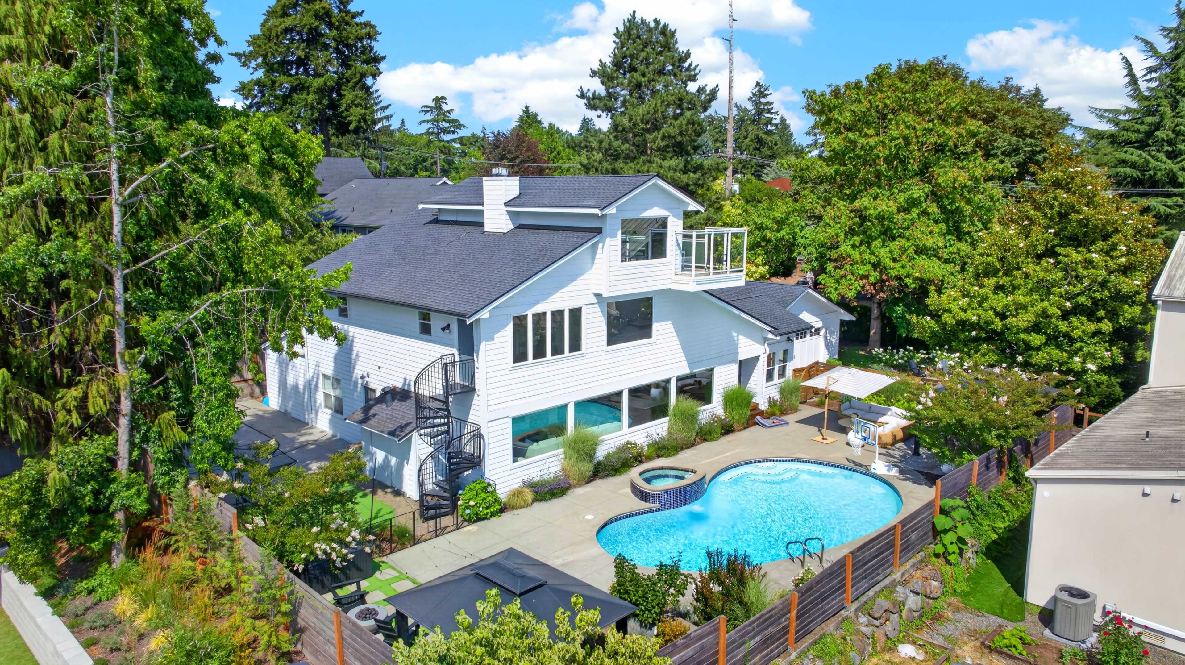 Resort Living in the Heart of Bellevue Image in West Bellevue, BELLEVUE, WA, WA