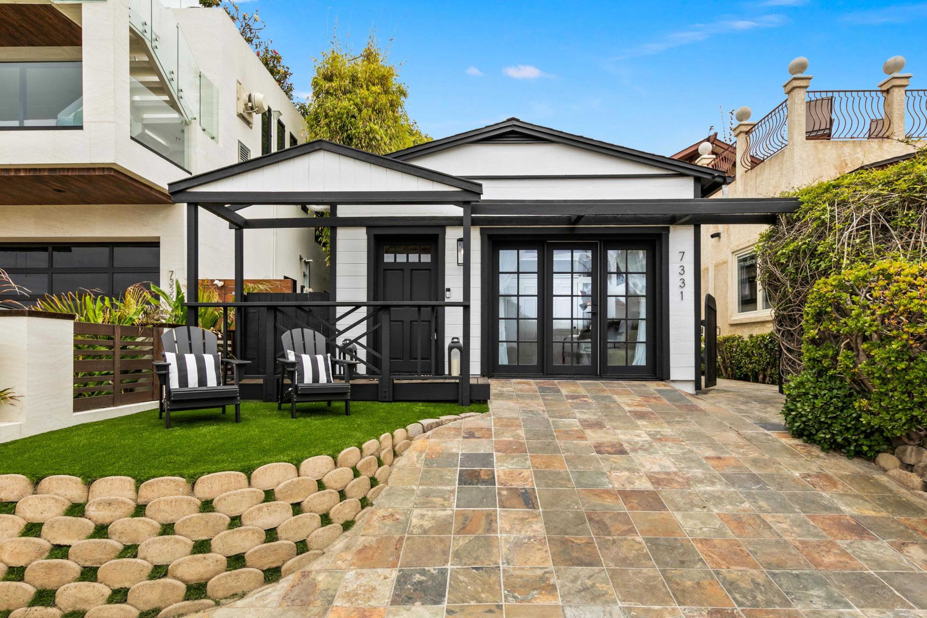 Little Beach House Image in La Jolla, La Jolla, CA