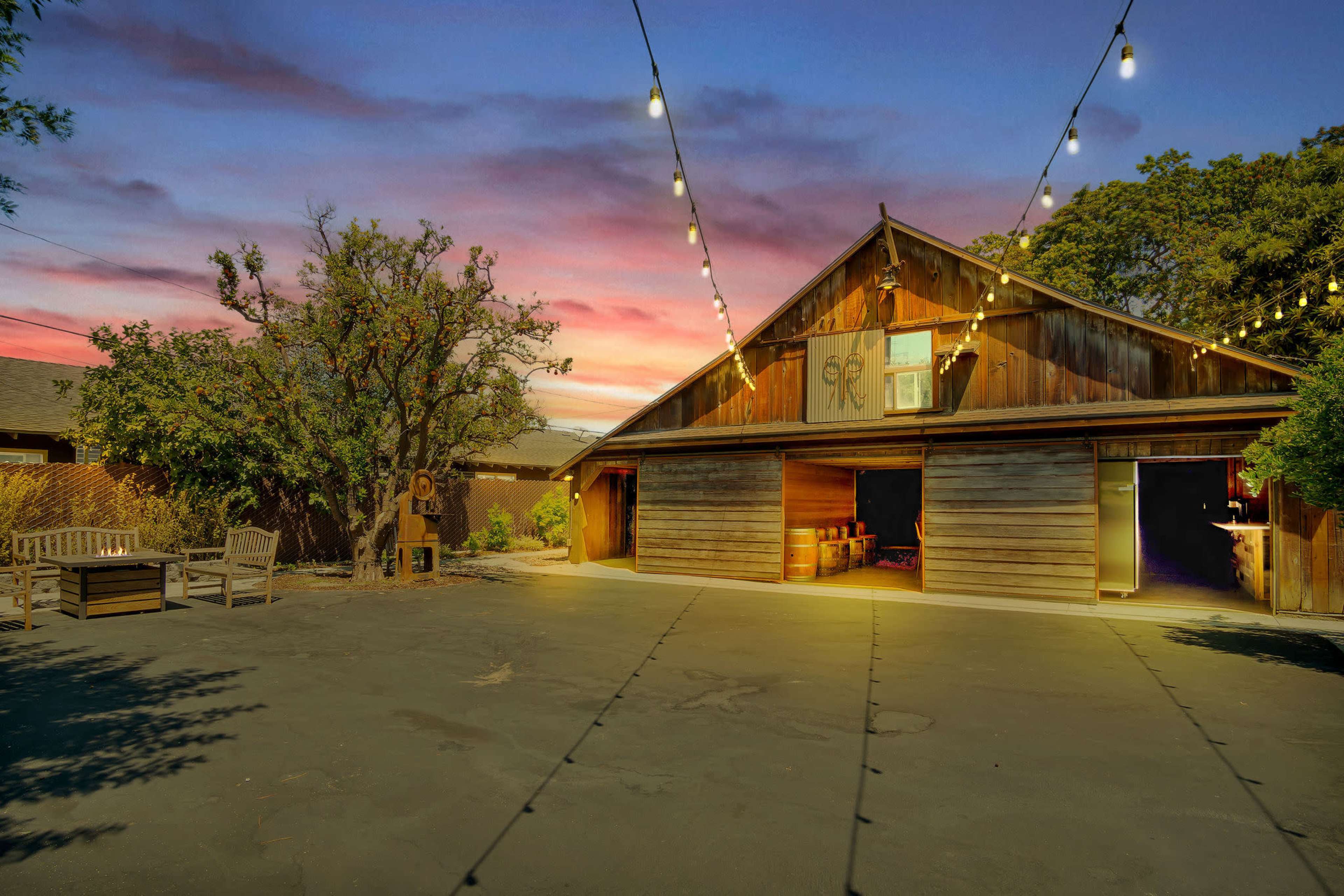 Unlock your creativity in Tustin’s rustic barn—where high ceilings, vintage charm, and endless possibilities collide! Image in Tustin, Turstin, CA