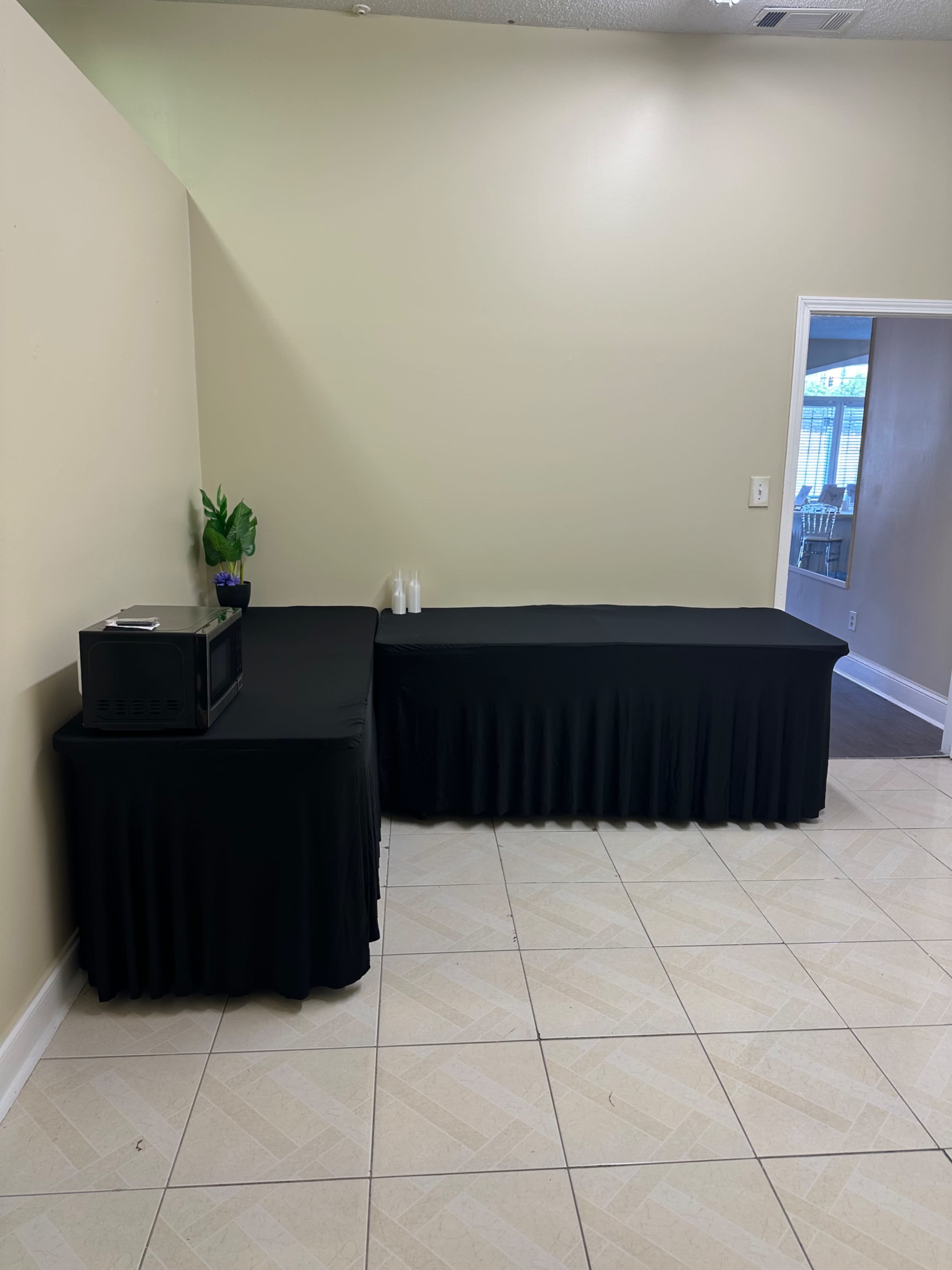 Urban event space roomy Image in , McDonough, GA