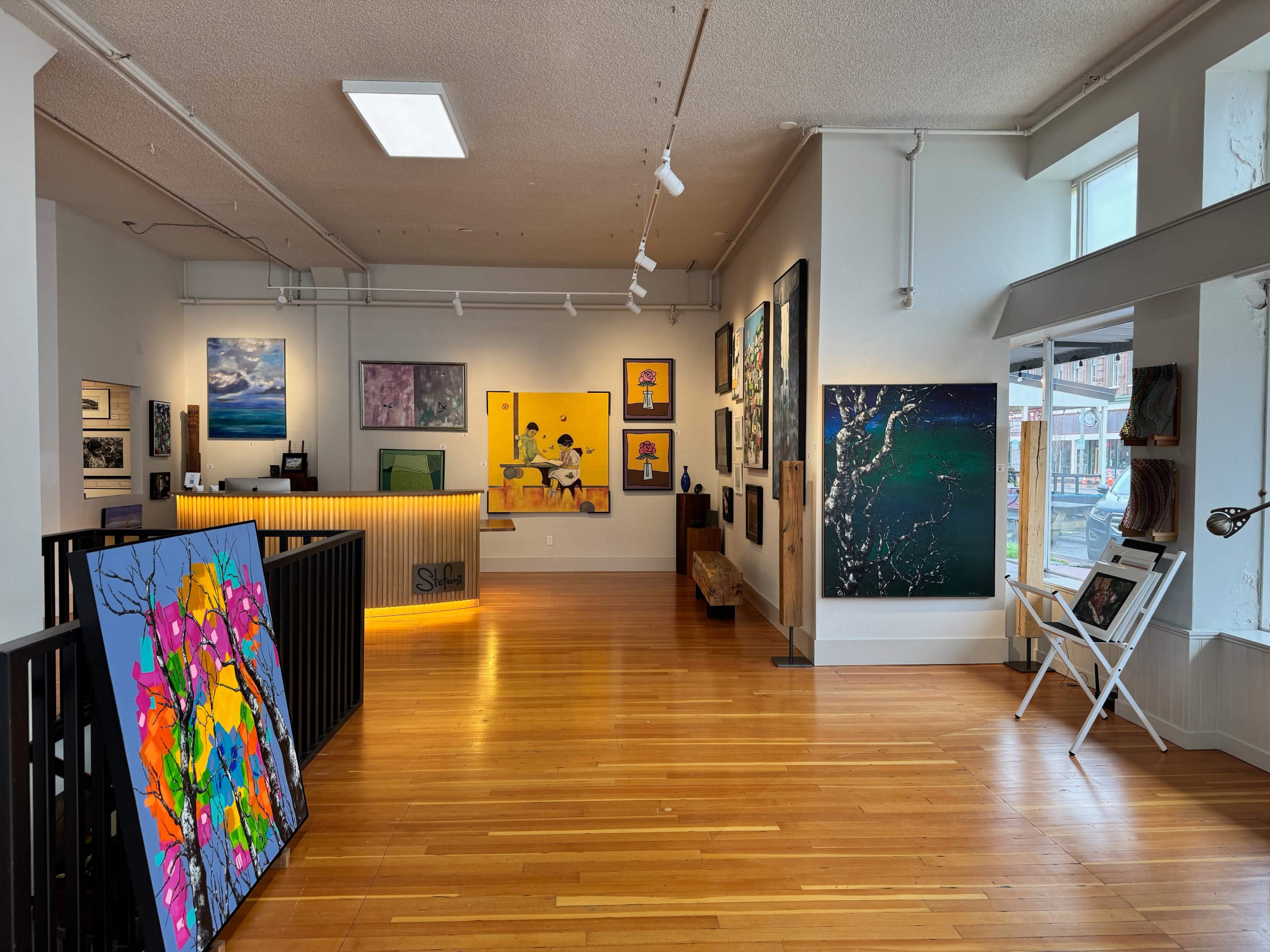 Downtown Salem Art Gallery with High Ceilings & Wood Floors (120–130 Guests) Image in Central Area, Salem, OR