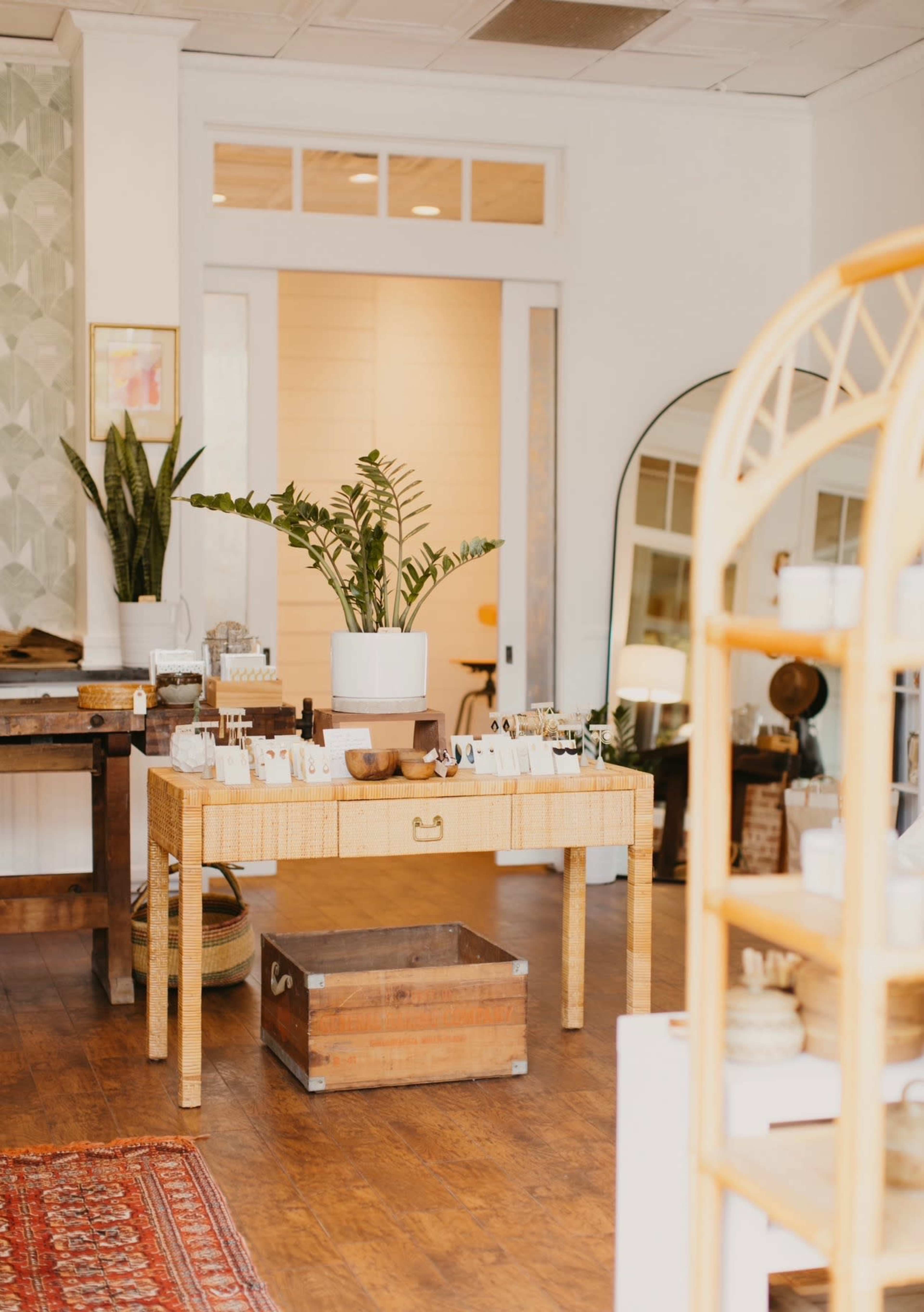 Minimalist Main Street Retail Space Image in Senoia, Senoia, GA