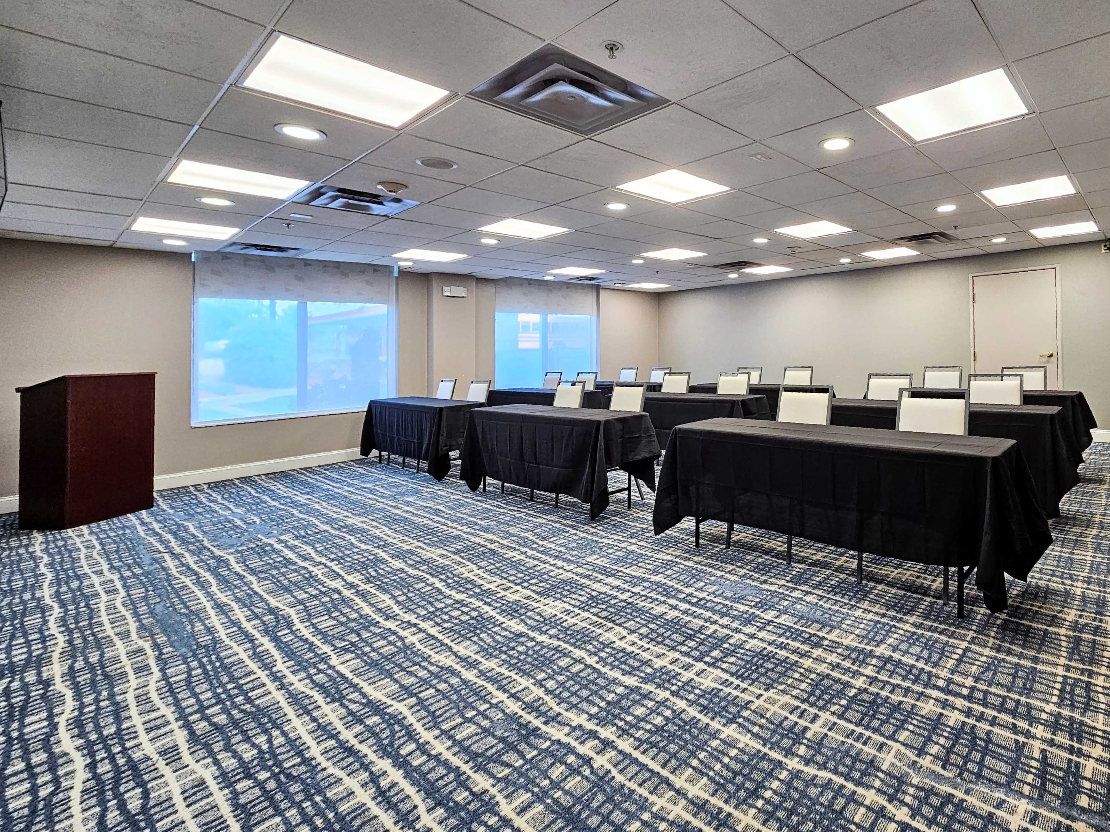 Holiday Inn Belcamp Meeting Room Image in Belcamp, BELCAMP, MD