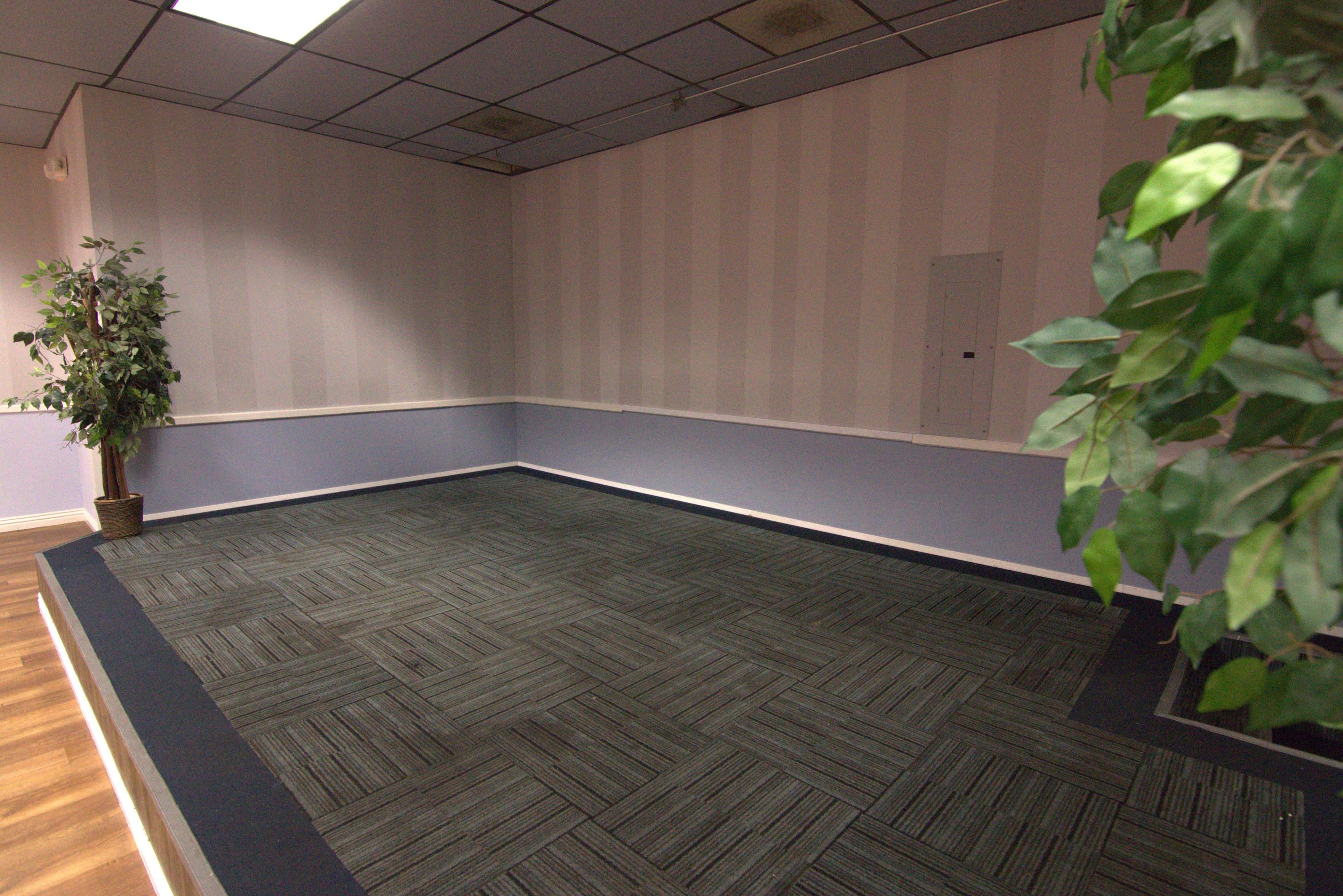 Private Banquet Hall with attached Kitchenette Image in North Sacramento, Sacramento, CA