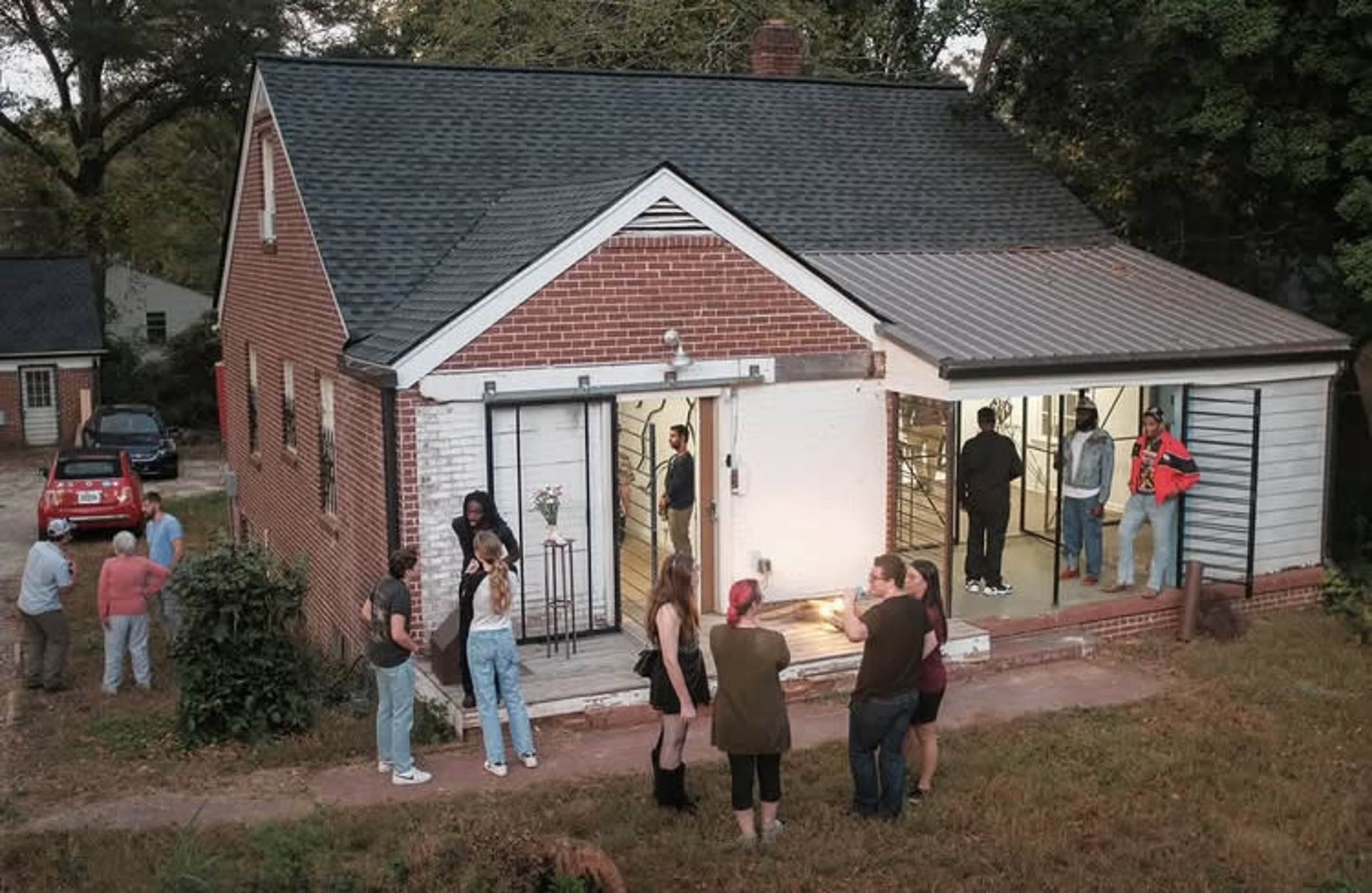 Community gallery space Image in Belvedere Park, Decatur, GA