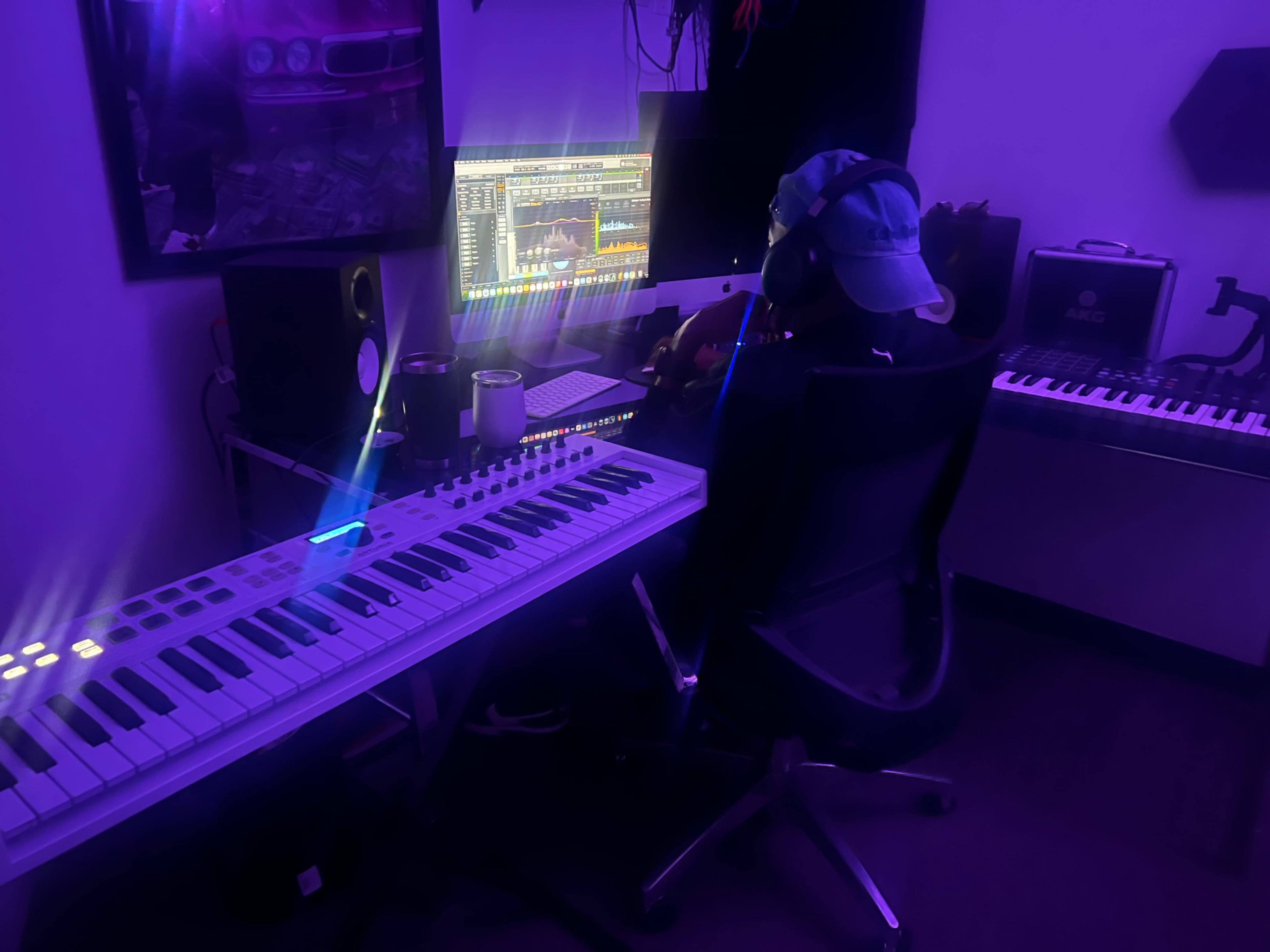 Versatile Pop-Up Shop & Event Space with Lounge + Studio Image in Northchase Park, houston, TX