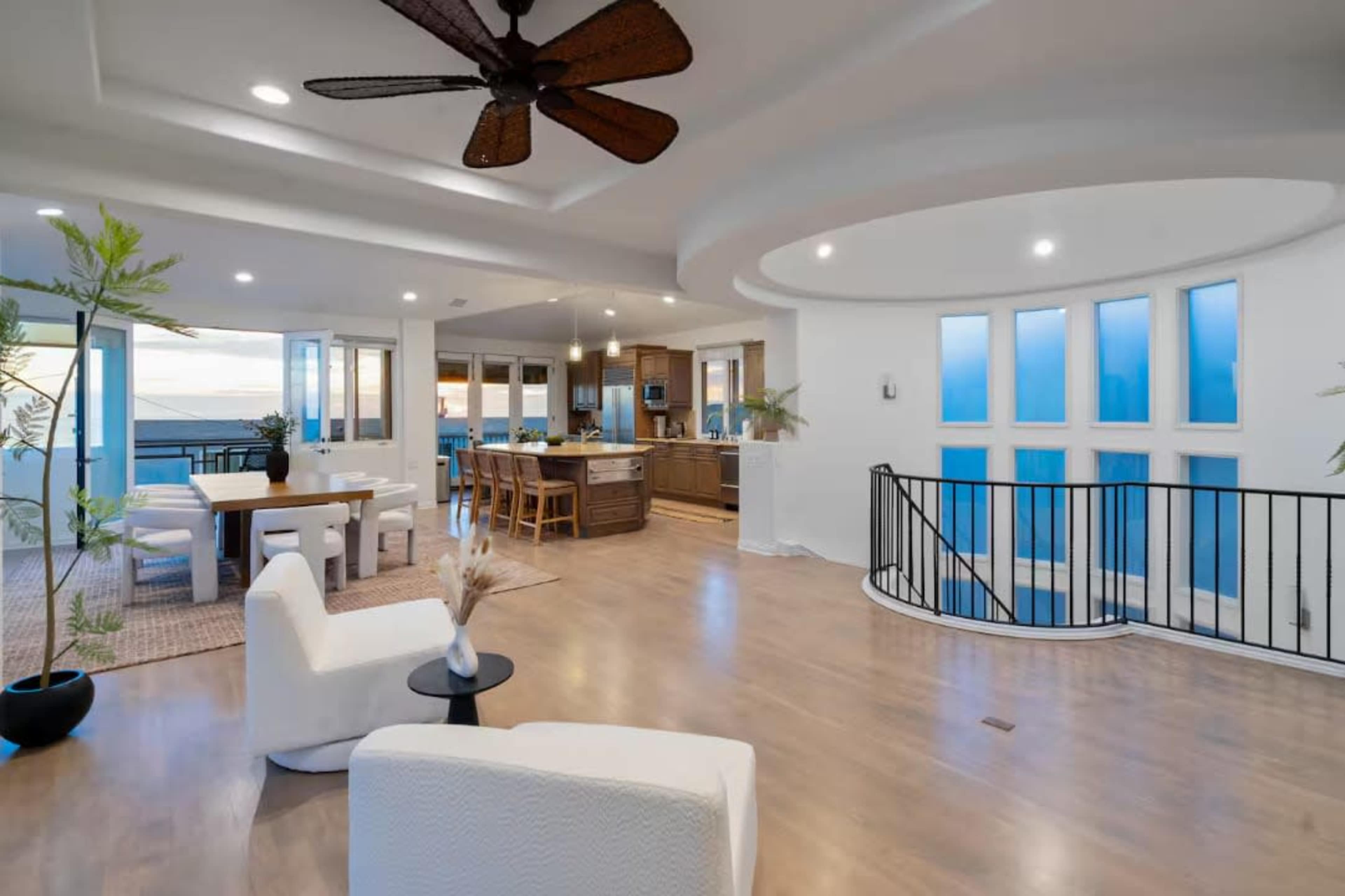 Ocean Views Luxe Mansion Image in Manhattan Beach, Manhattan Beach,, CA