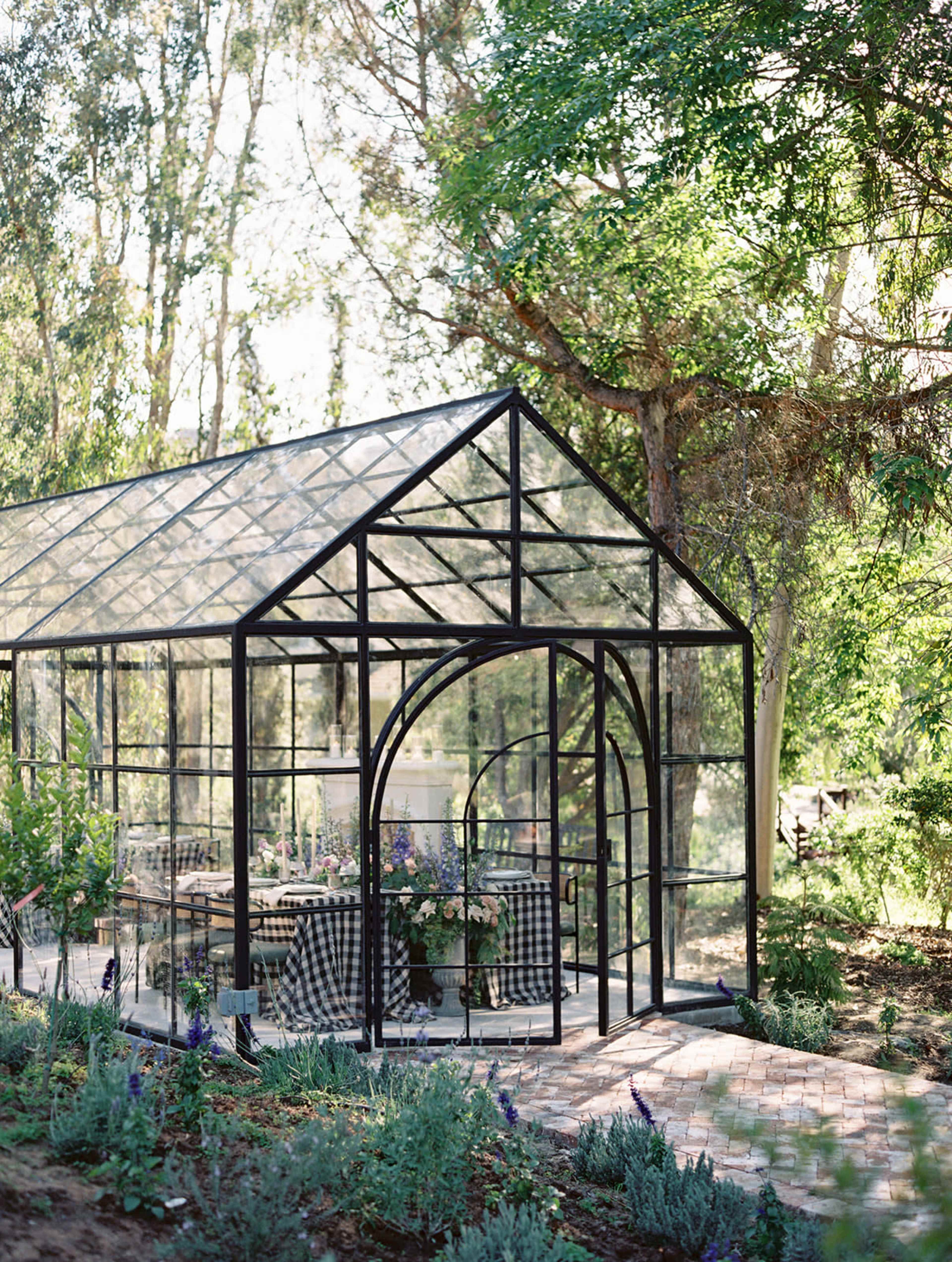 European inspired garden house, close to mountains and the beach. Image in , Vista, CA