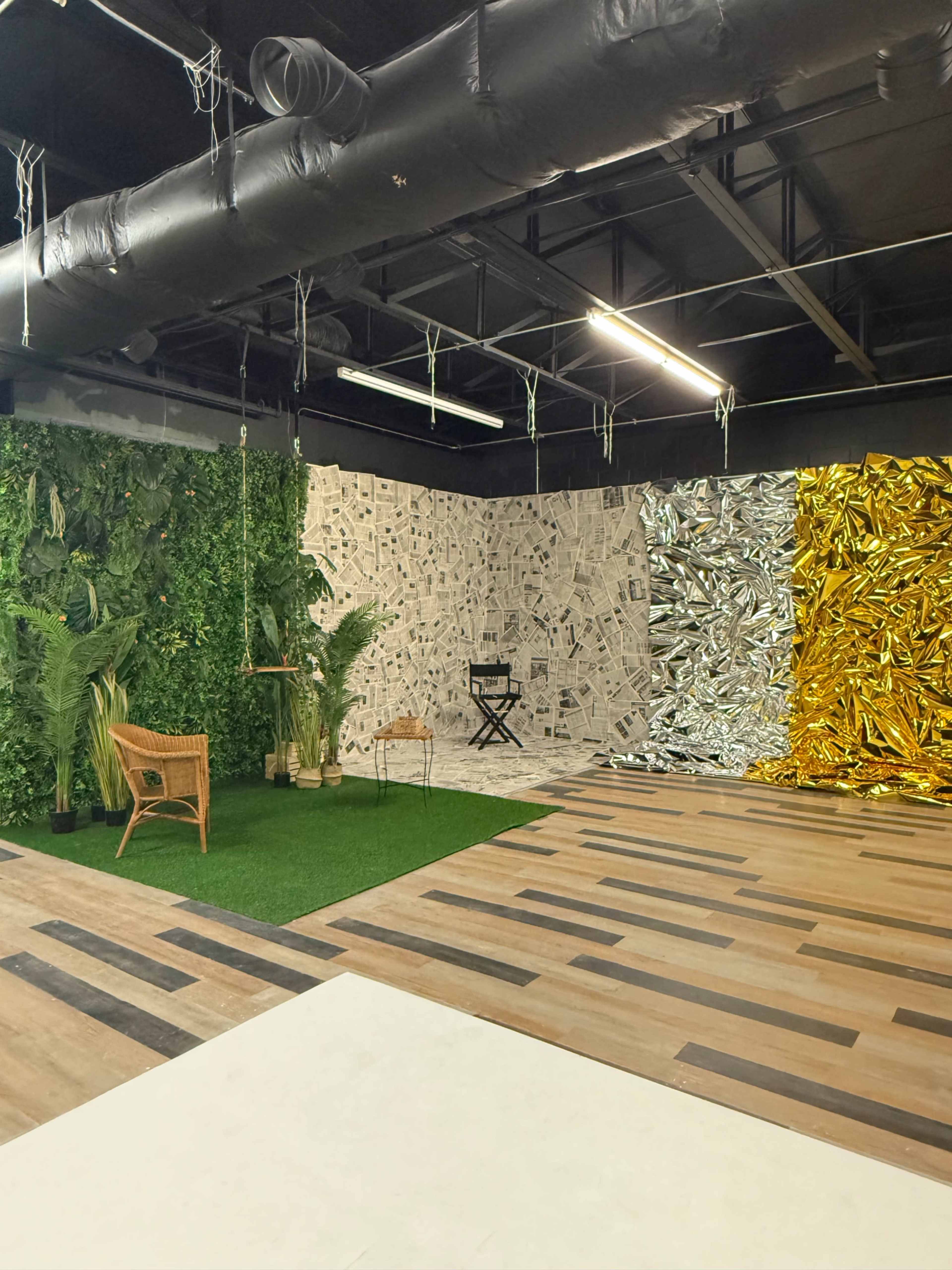 Lifestyle Studios: South Suburbs Industrial Studio B Image in Thornton Township, South Holland, IL