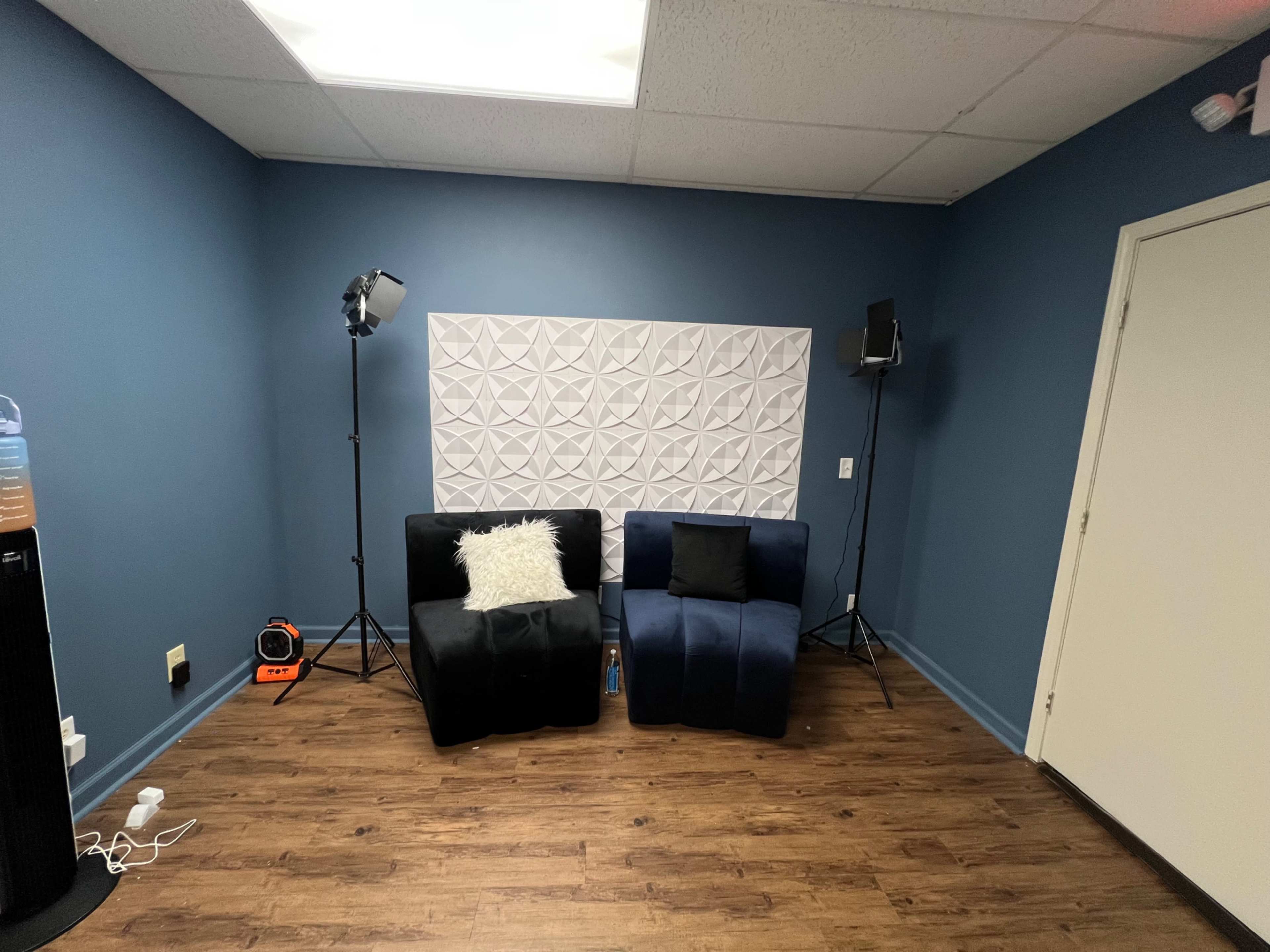 Urban Studio with Homey Feel Image in Winder, winder, GA