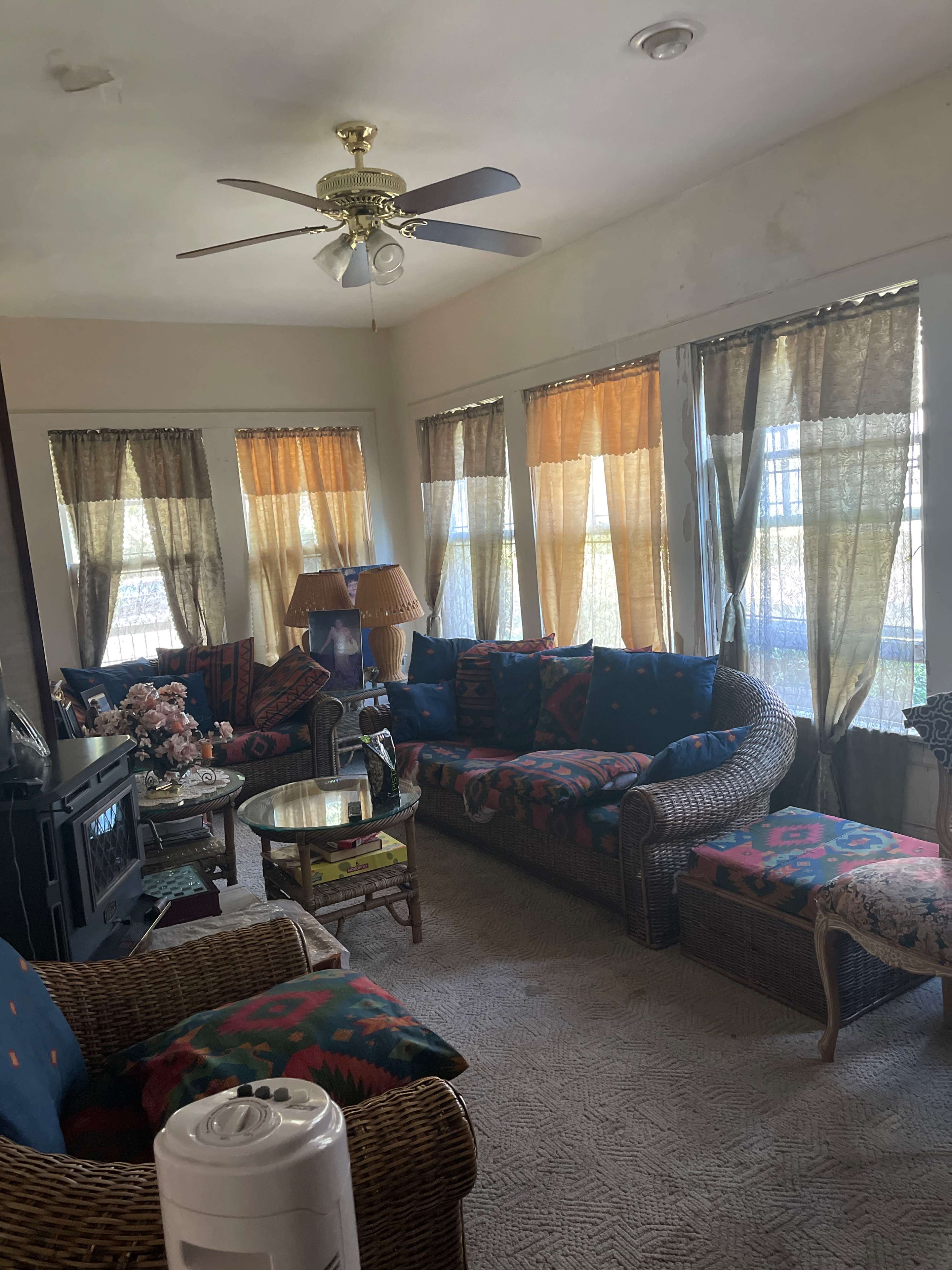 Luxury Production-Ready Historic Brooklyn Home: A Residence for Film, Commercial & Upscsle or Prestige Political Events Image in Flatbush, Brooklyn, NY