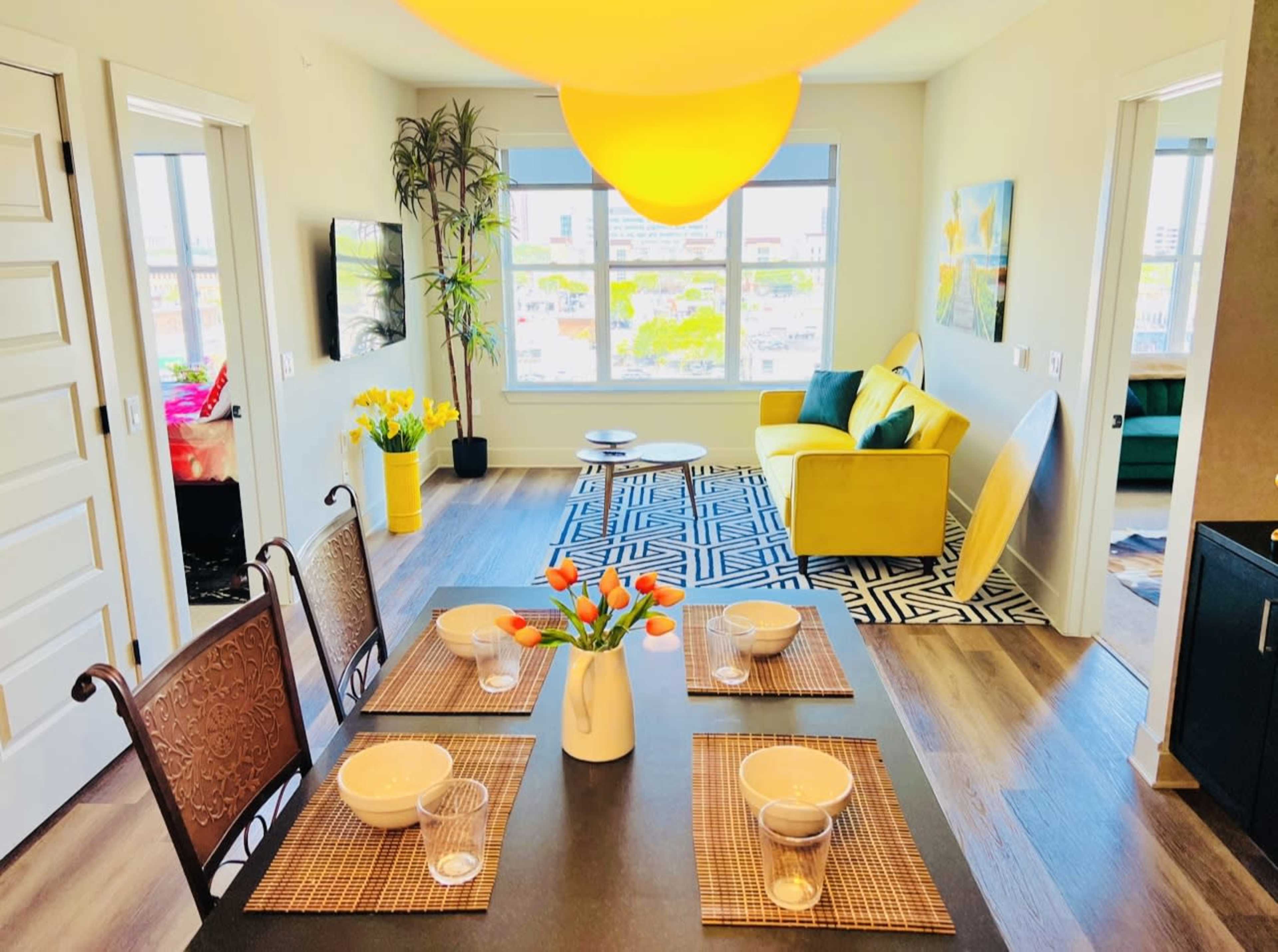 Surf Richard's Flat Image in Deep Ellum, Dallas, TX