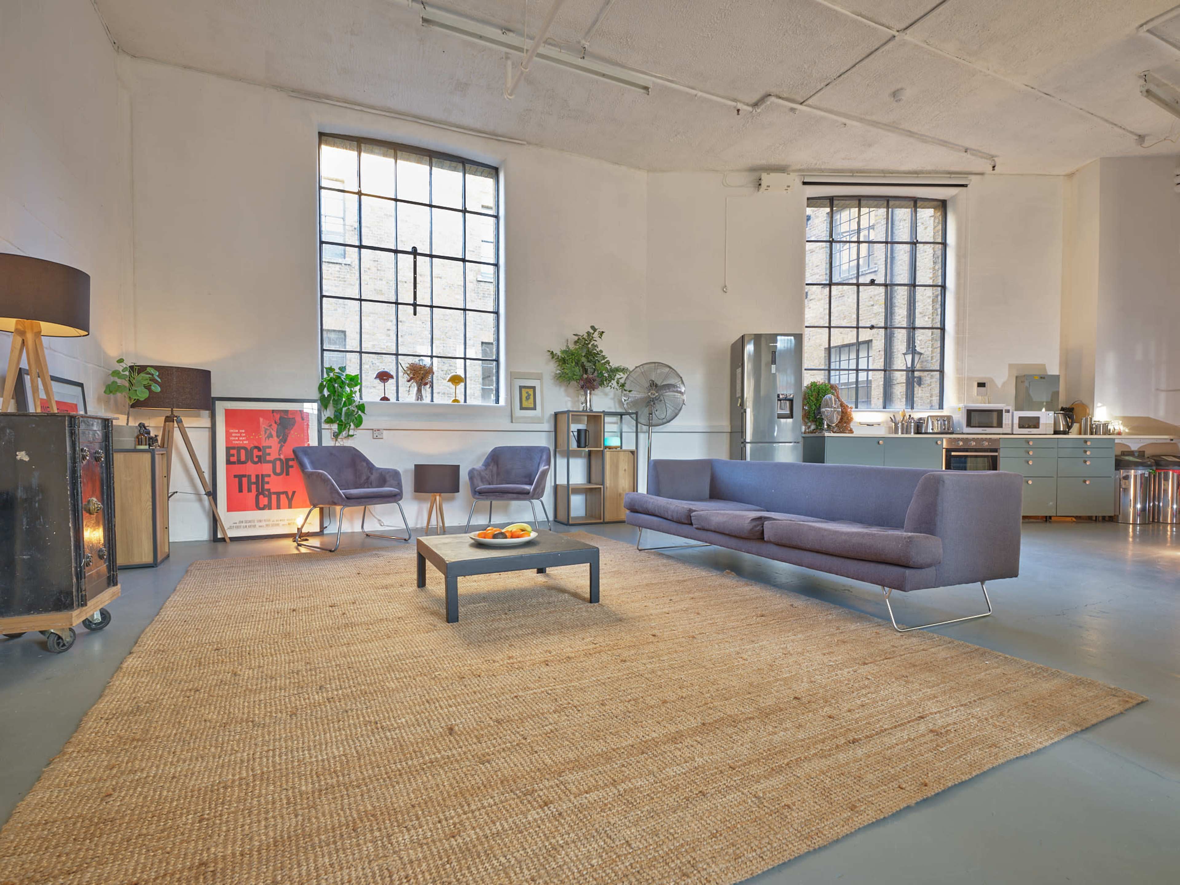 Central London Light and Spacious Studio Image in Hoxton, London, ENG