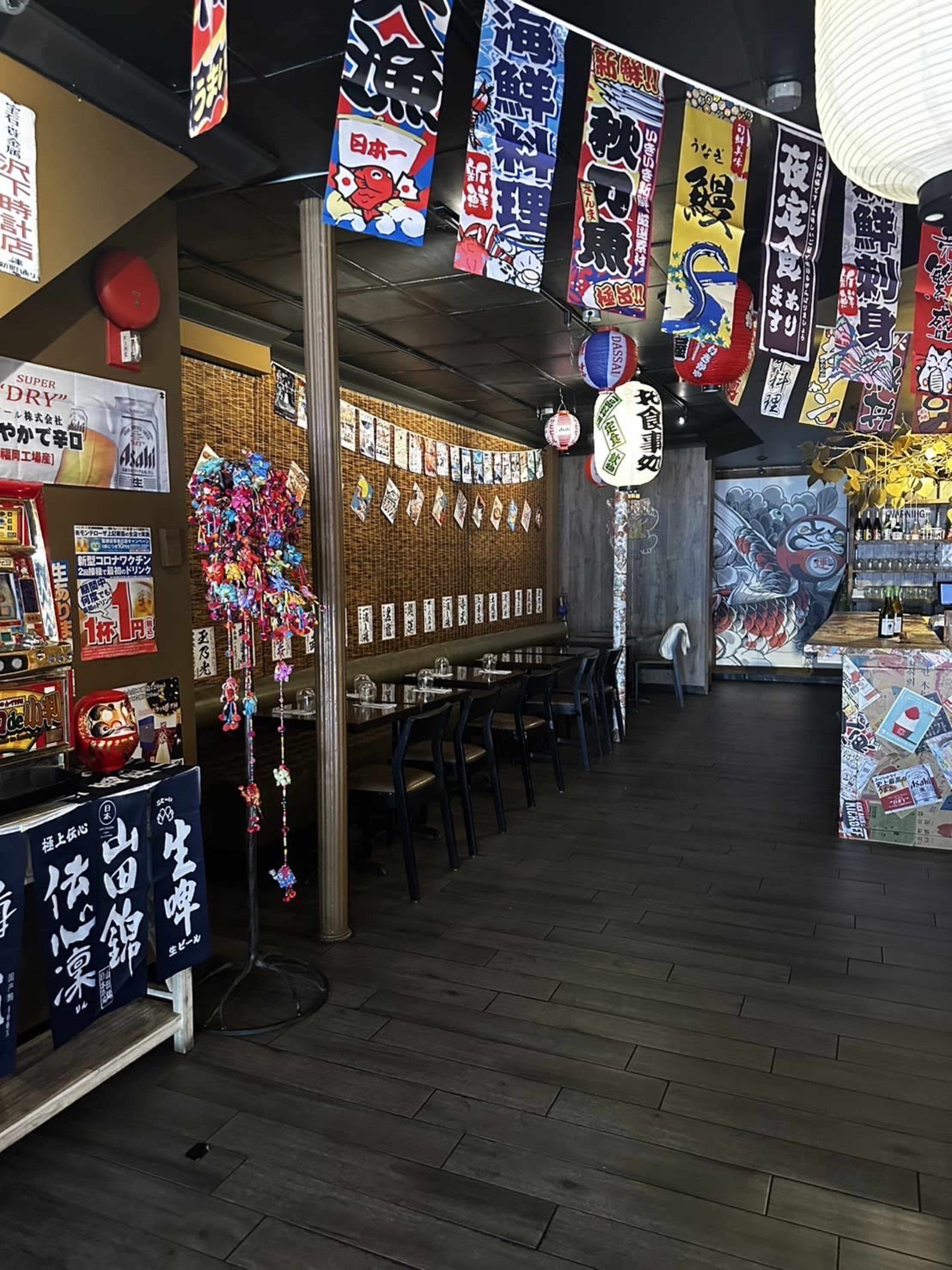 Main Street fun and glamours Resturant Image in Huntington, Huntington, NY