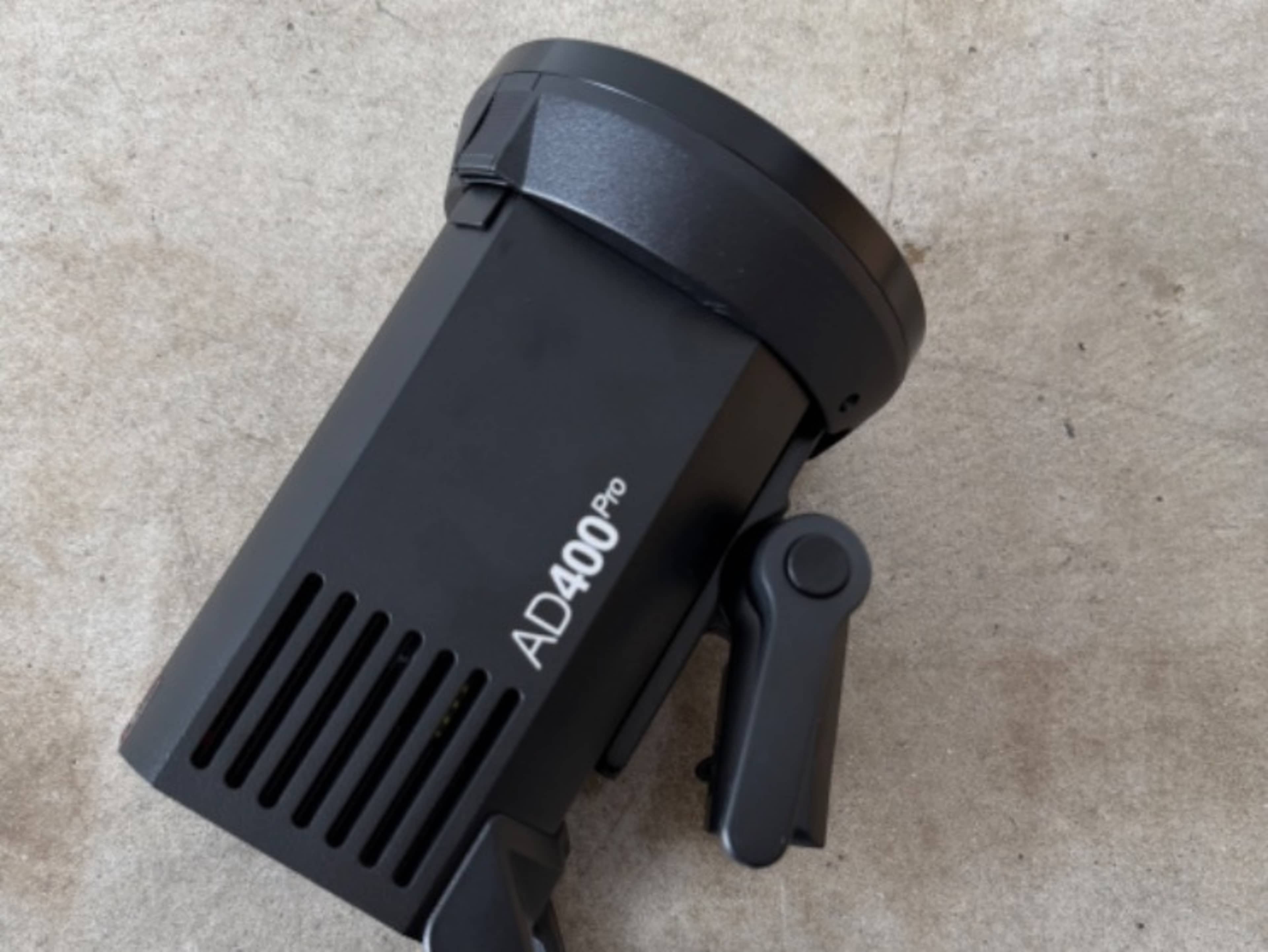 Godox AD400 pro flash 