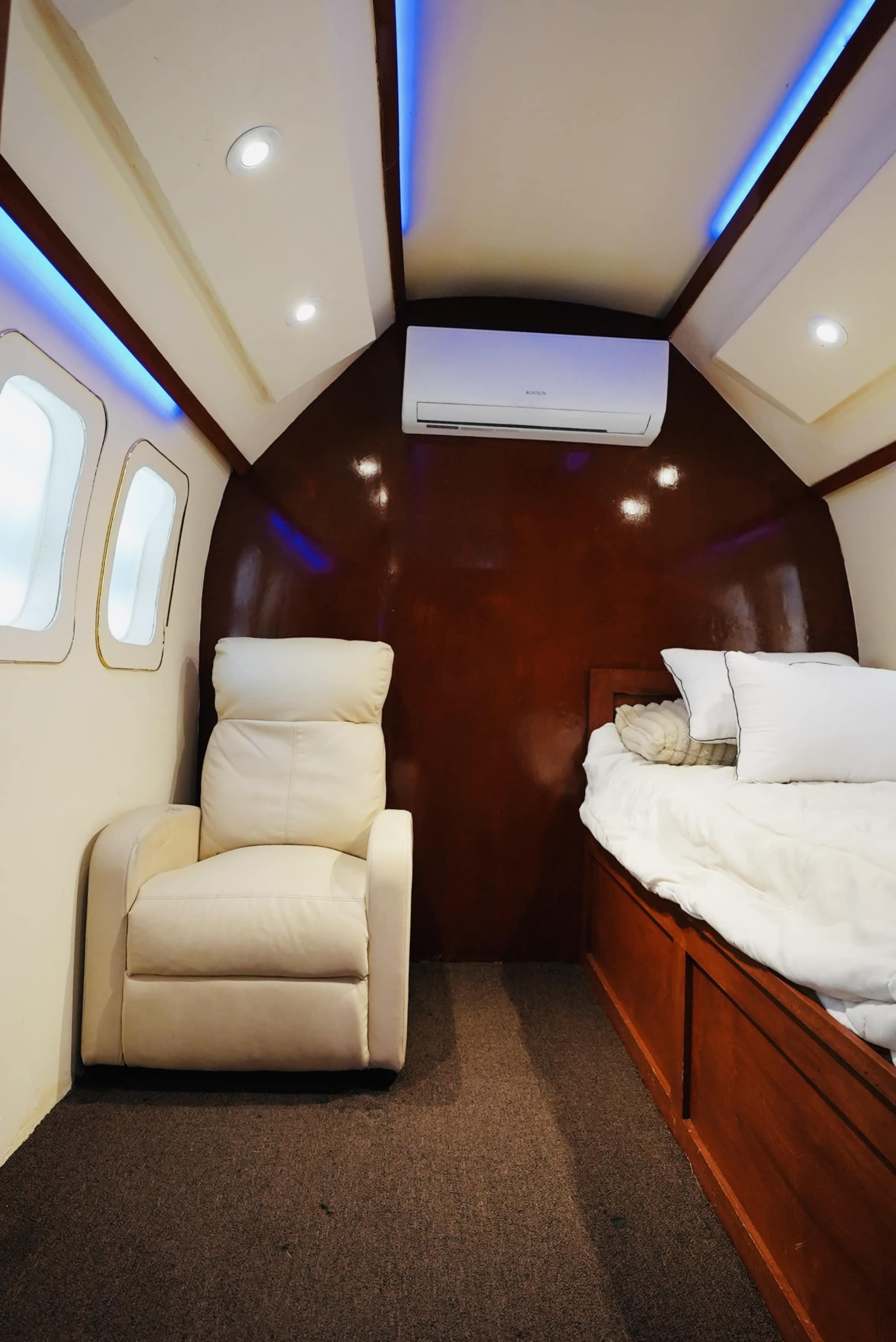 PRIVATE JET FILM SET Image in Northeast Houston, Houston, TX