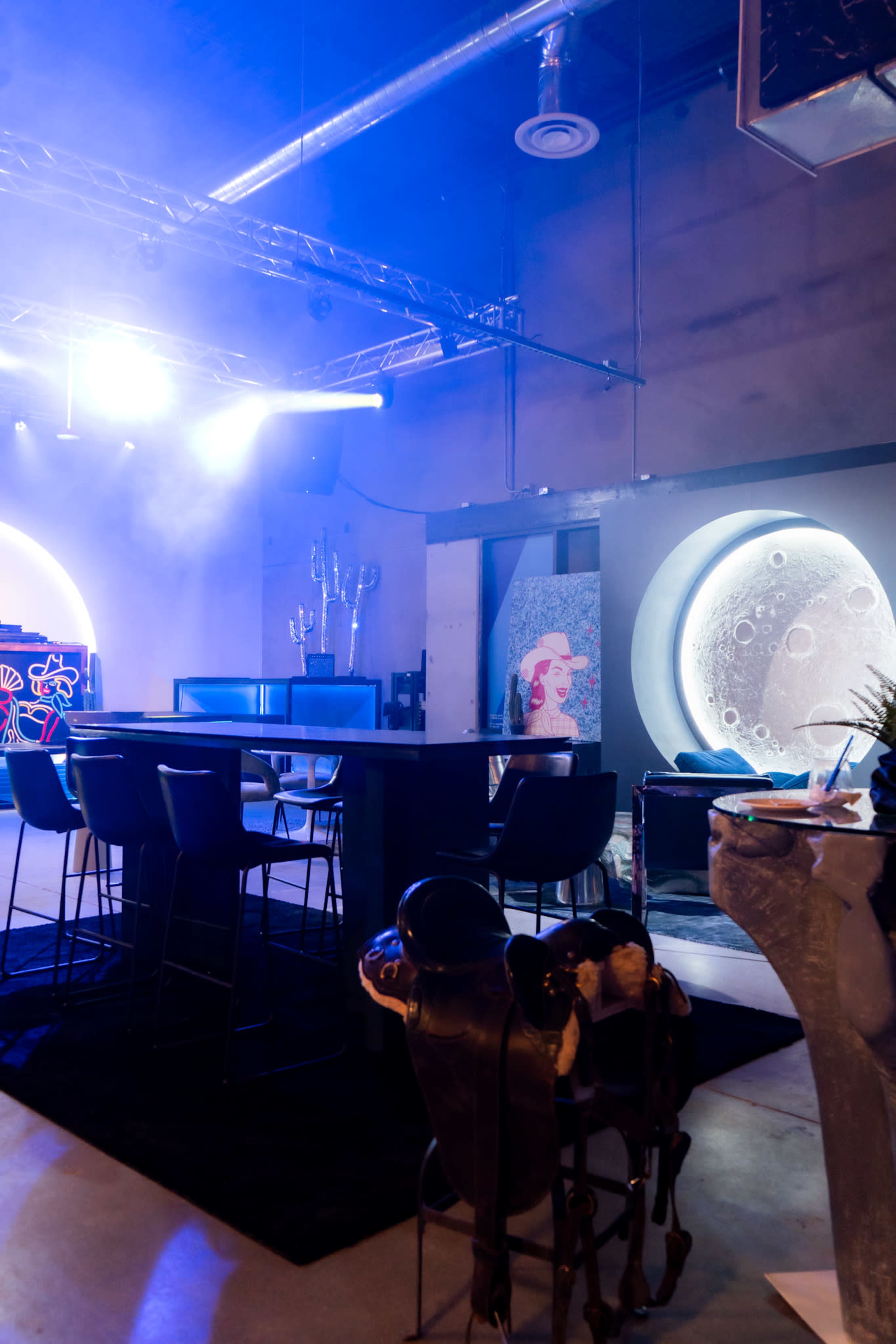 Huge creative event and visual space with everything you need and more right next to the Allegiant Stadium! Image in Paradise, Las Vegas, NV