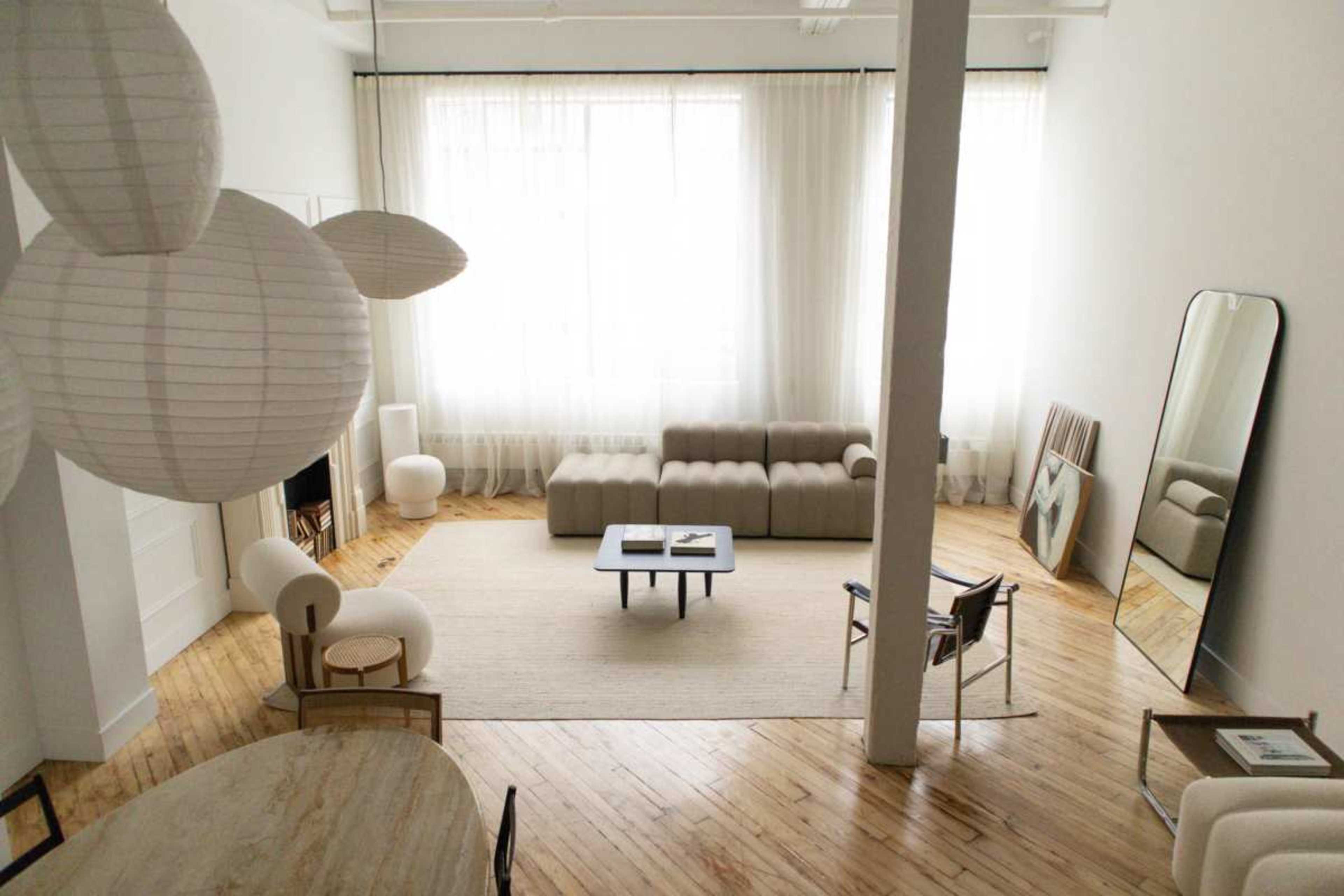 Marlowe Studio | Downtown Studio Fully Furnished Natural Light Heaven ...
