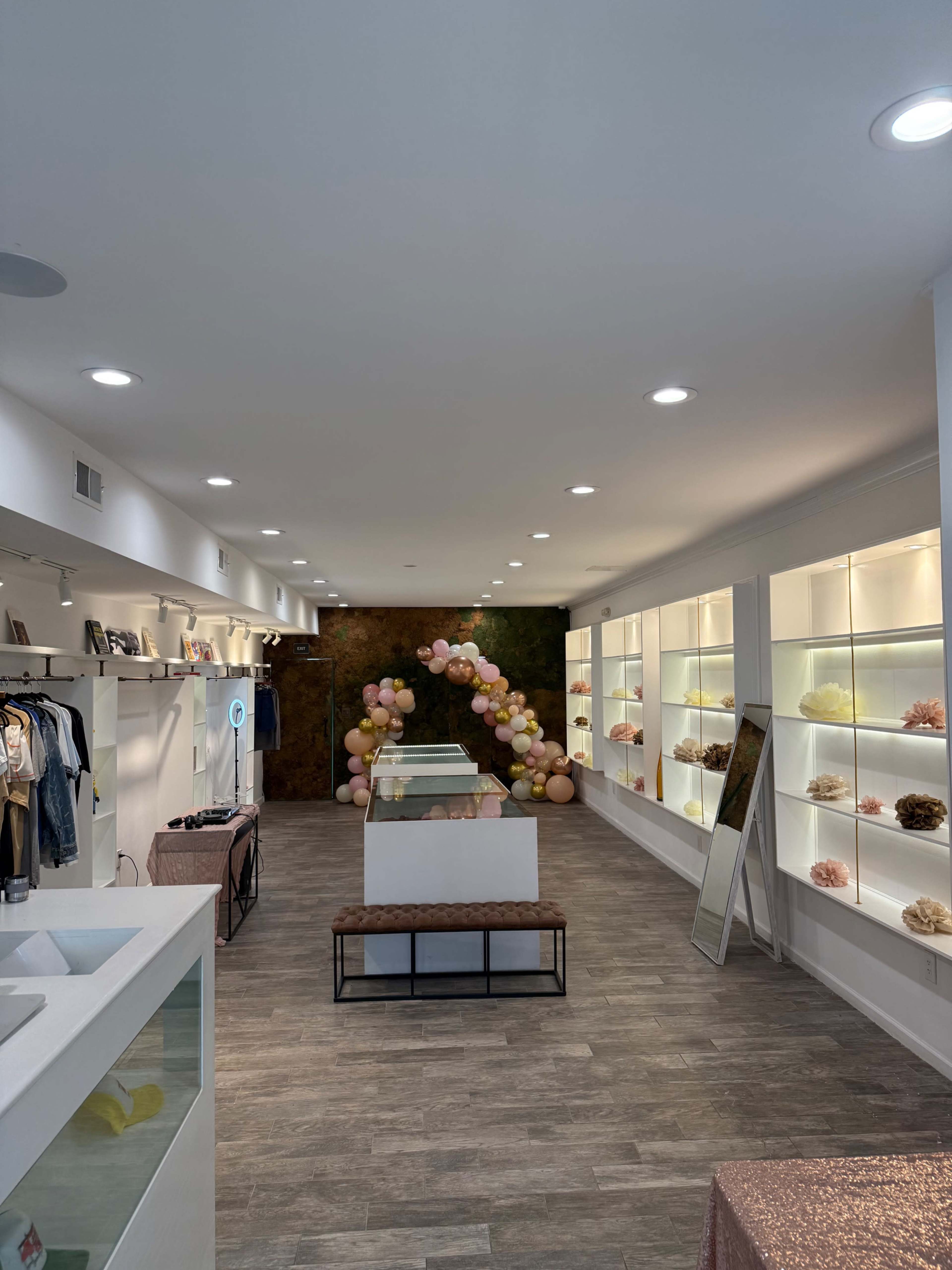Boutique Image in Yorktown, Arlington, VA