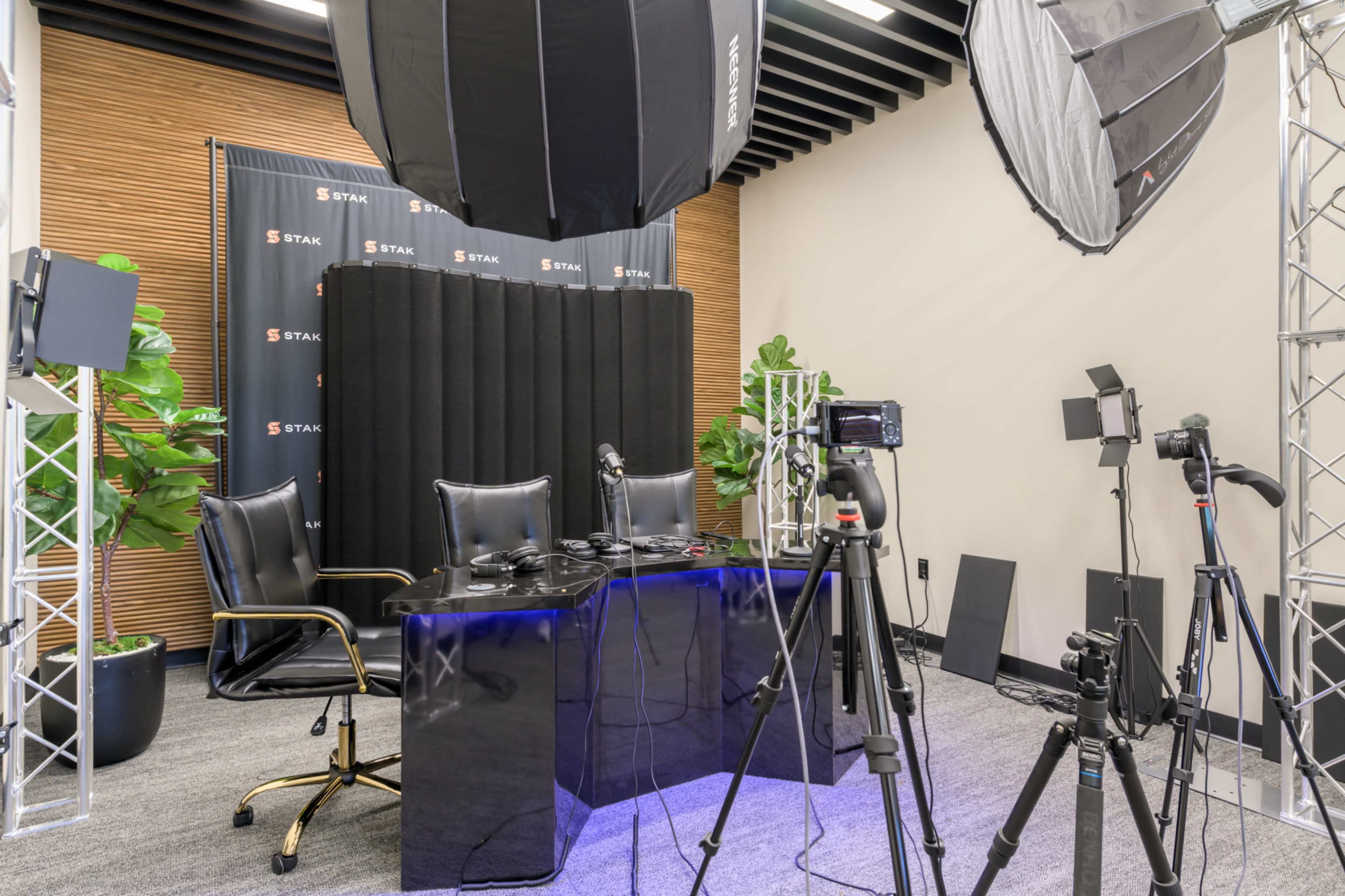 Uptown Podcast Studio with Professional Setup Image in Downtown Oakland, Oakland, CA