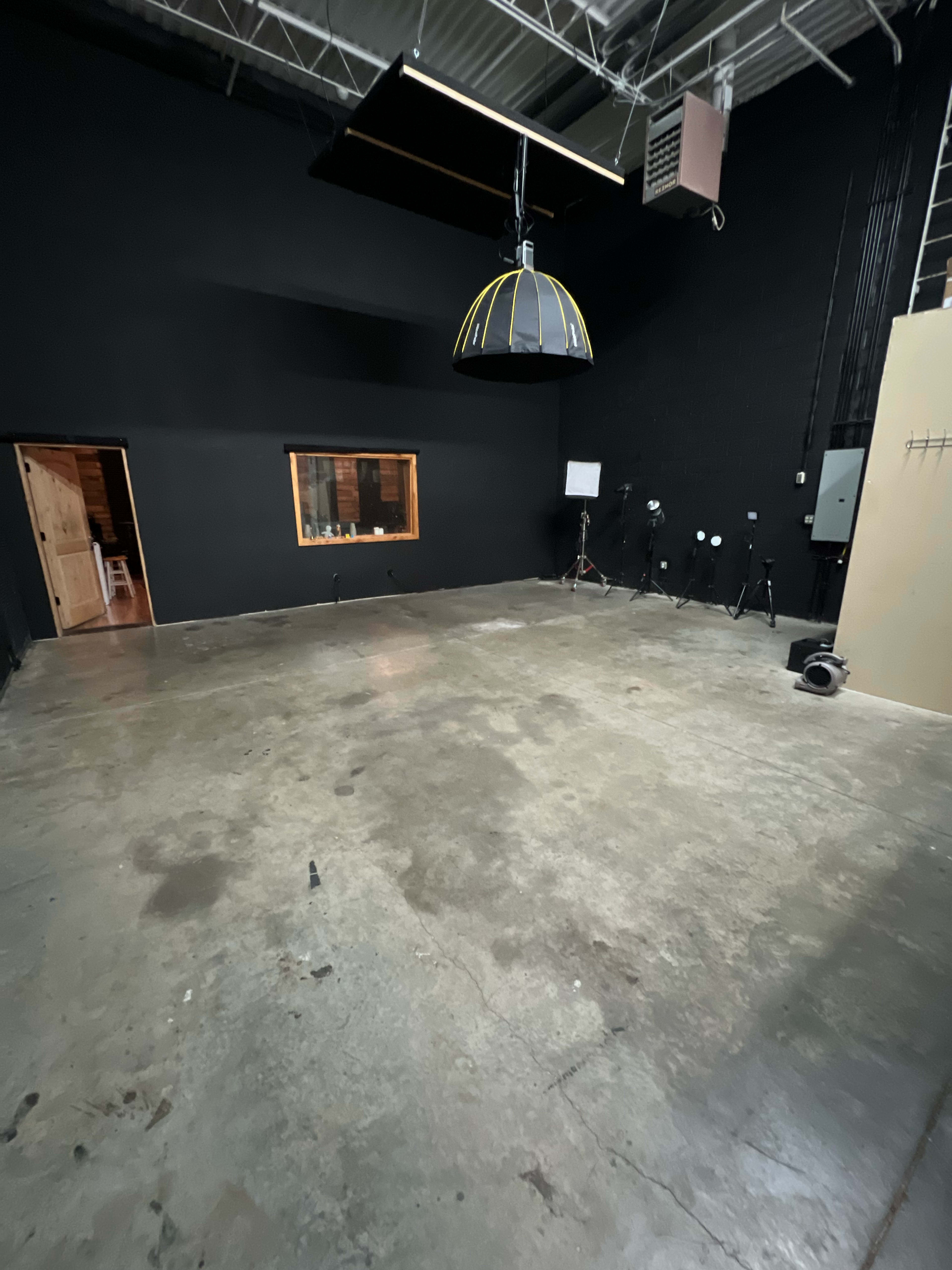 Creative Warehouse Space in South Salt Lake Image in South Salt Lake, Salt lake city, UT