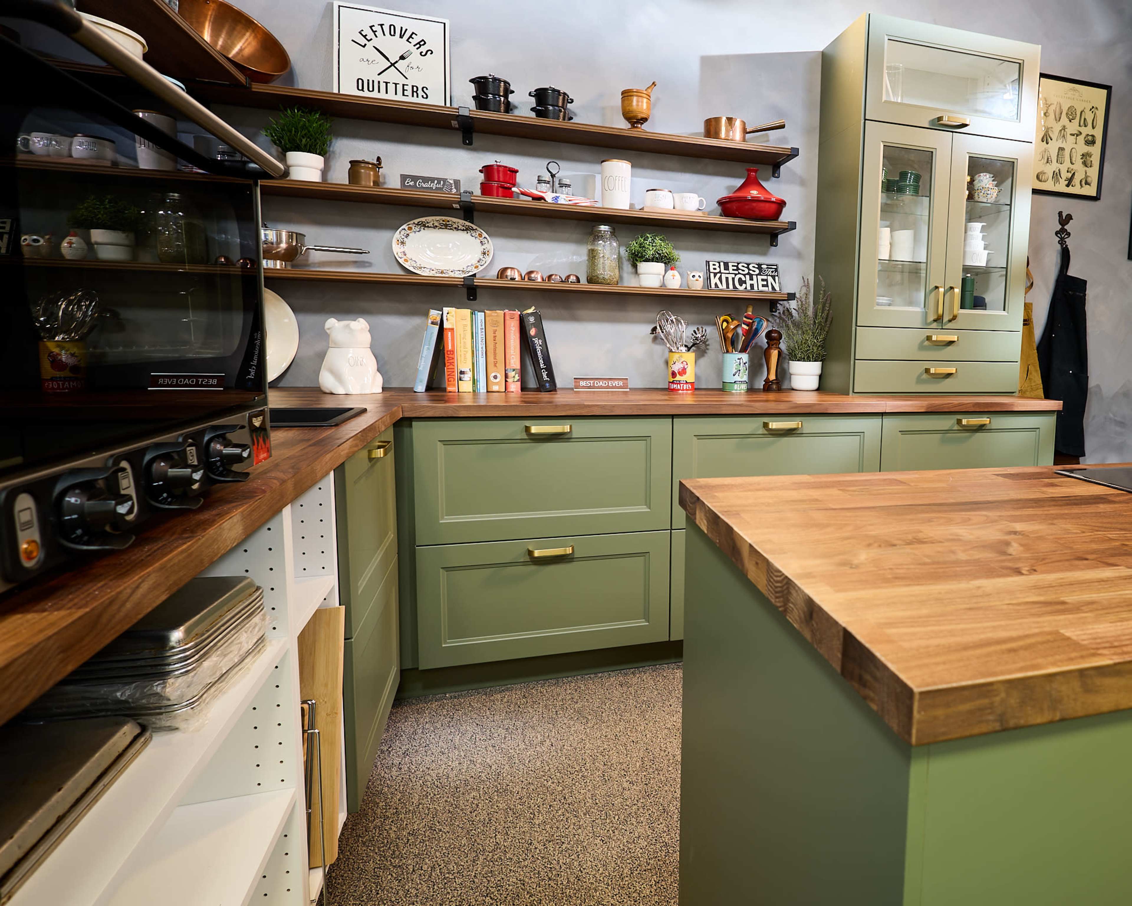 Studio Kitchen Set in Orlando Image in Casselberry, WINTER SPRINGS, FL