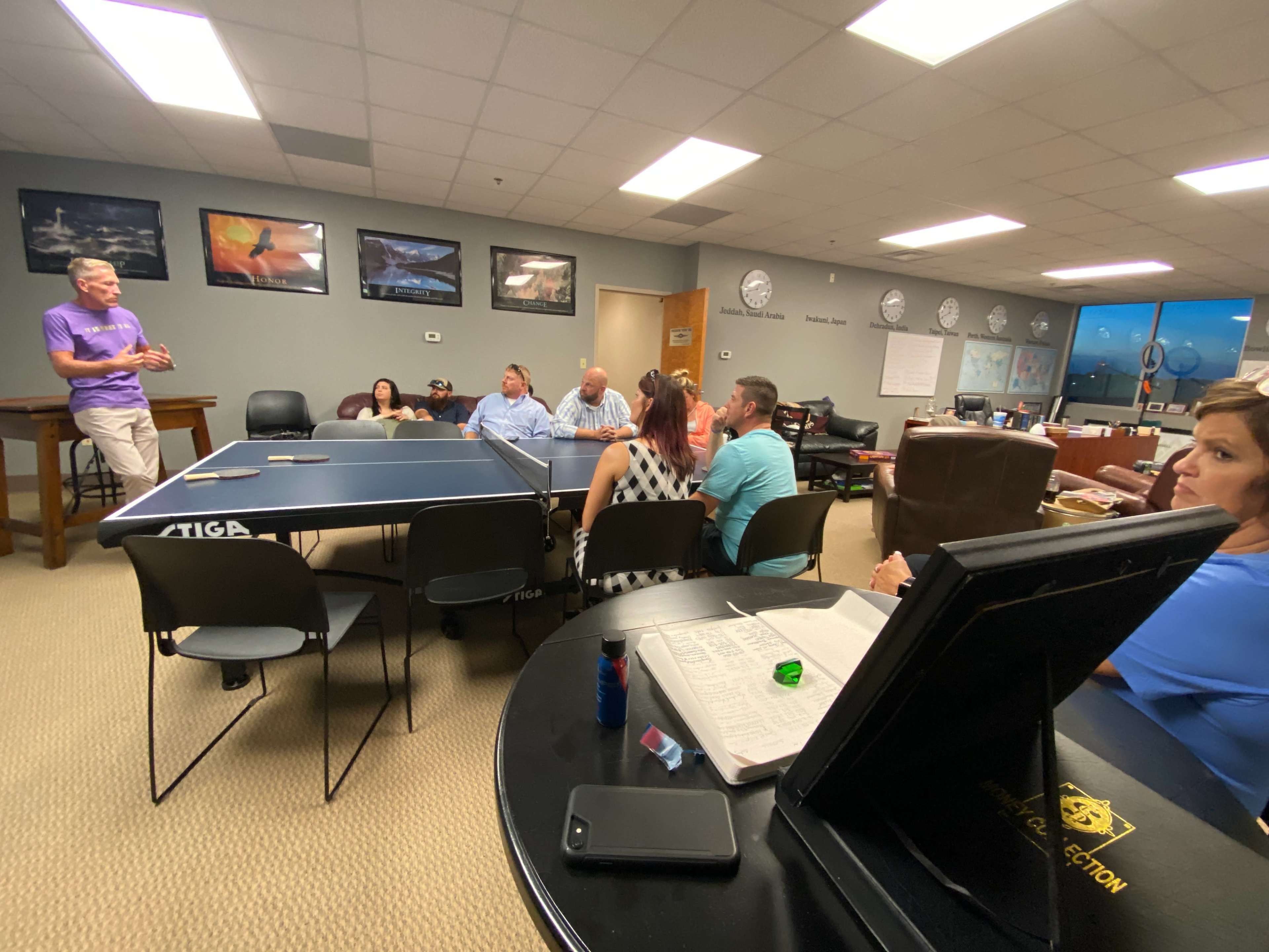 Freedom View HQ | Executive Office + Retreat + Lounge Overlooking Airport Runway Image in Bowling Green, Bowling Green, KY