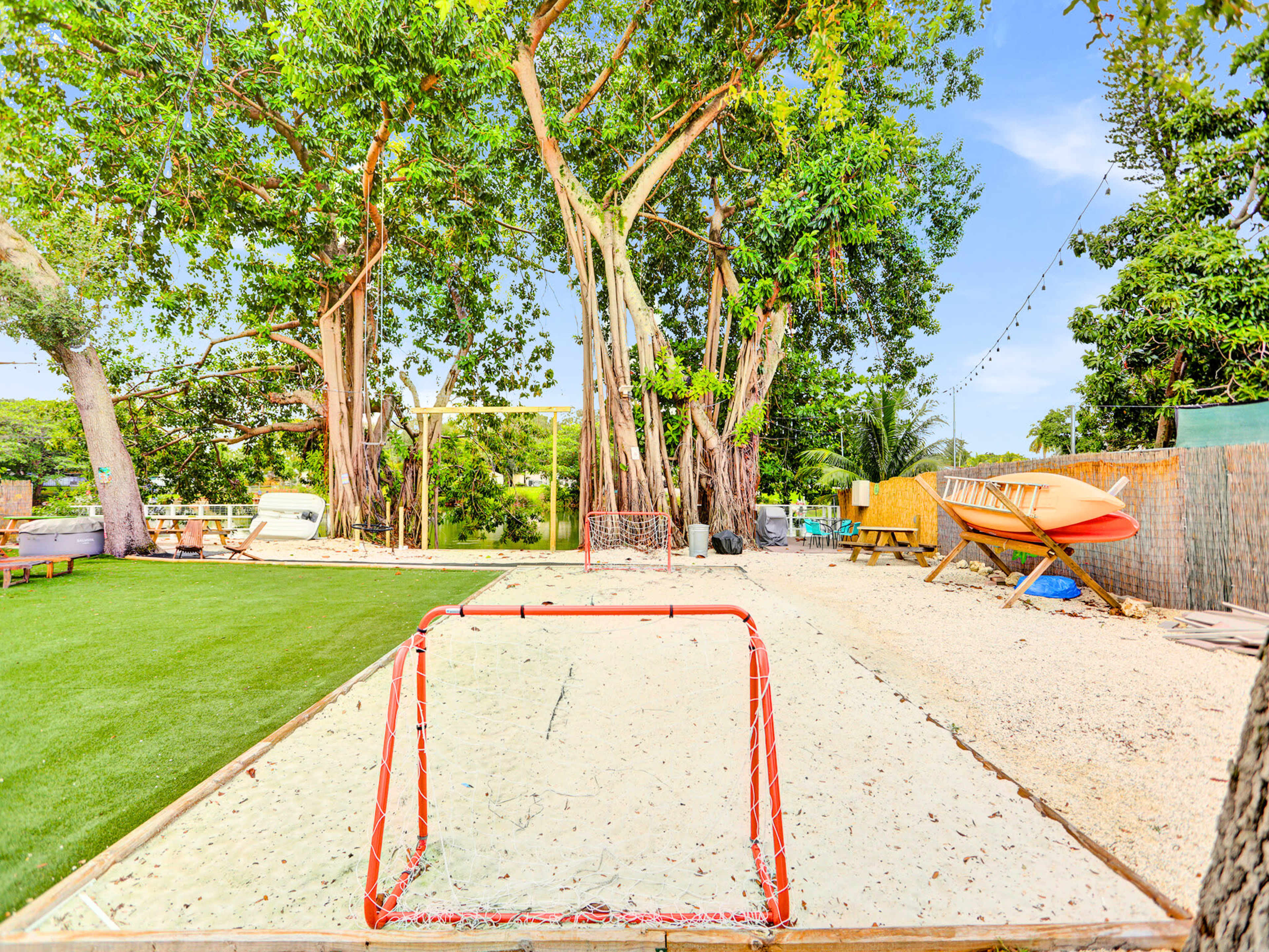 Lakefront Oasis with Pool and Large Backyard Perfect for Events Image in West Park, west paek, FL