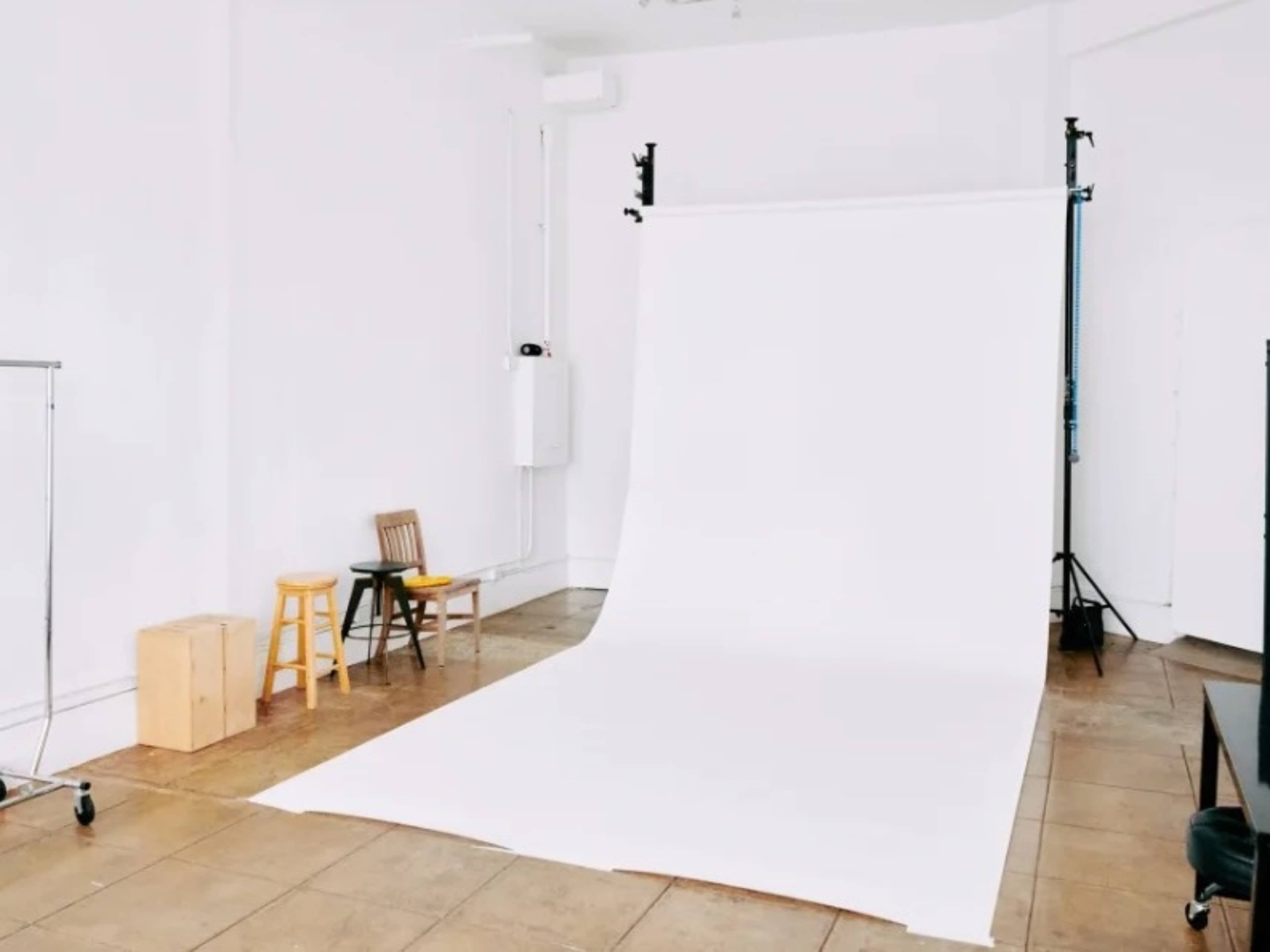 Seamless Paper (Setup Included) 