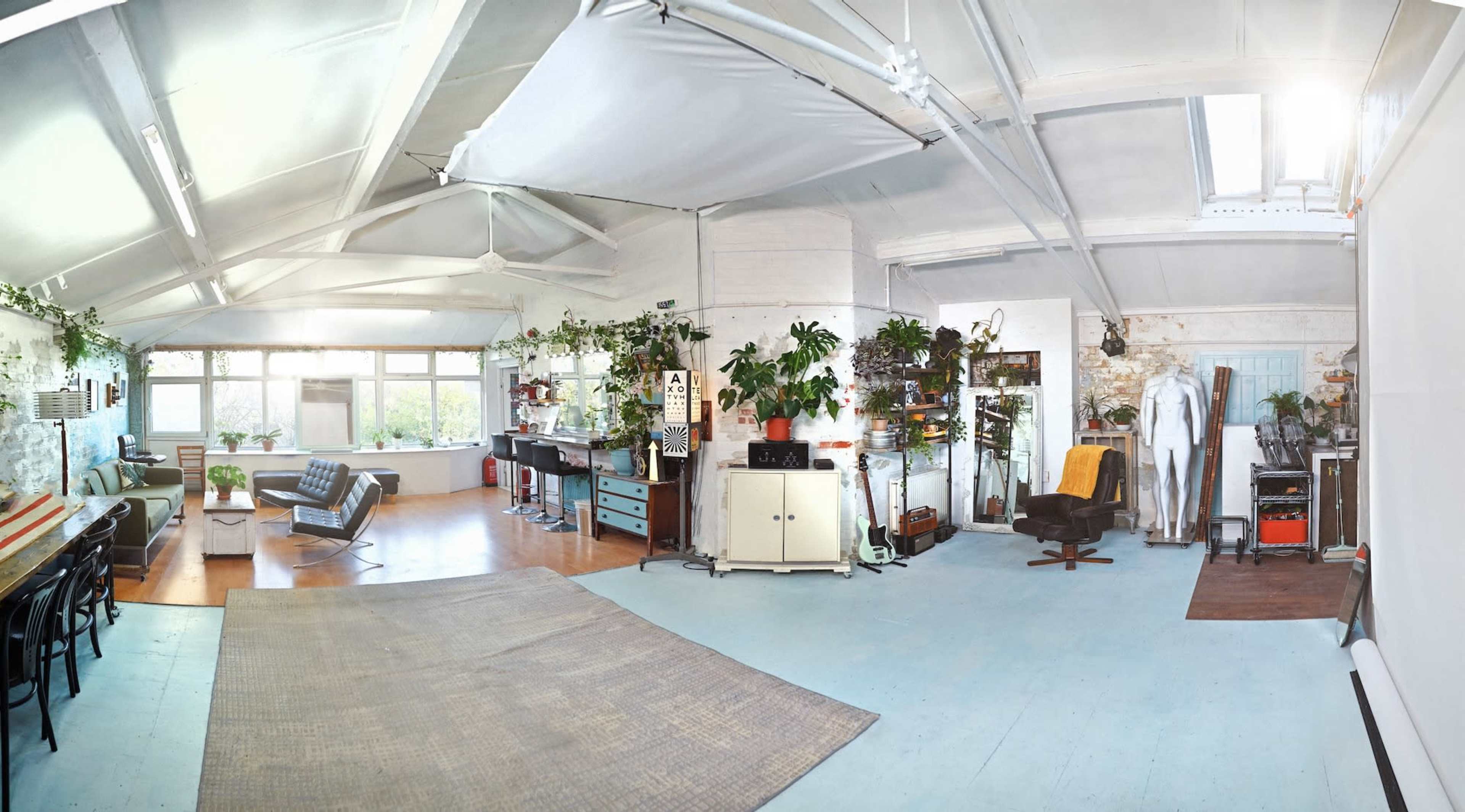 Retro Photo/Video media space Clerkenwell Image in Finsbury, London, ENG